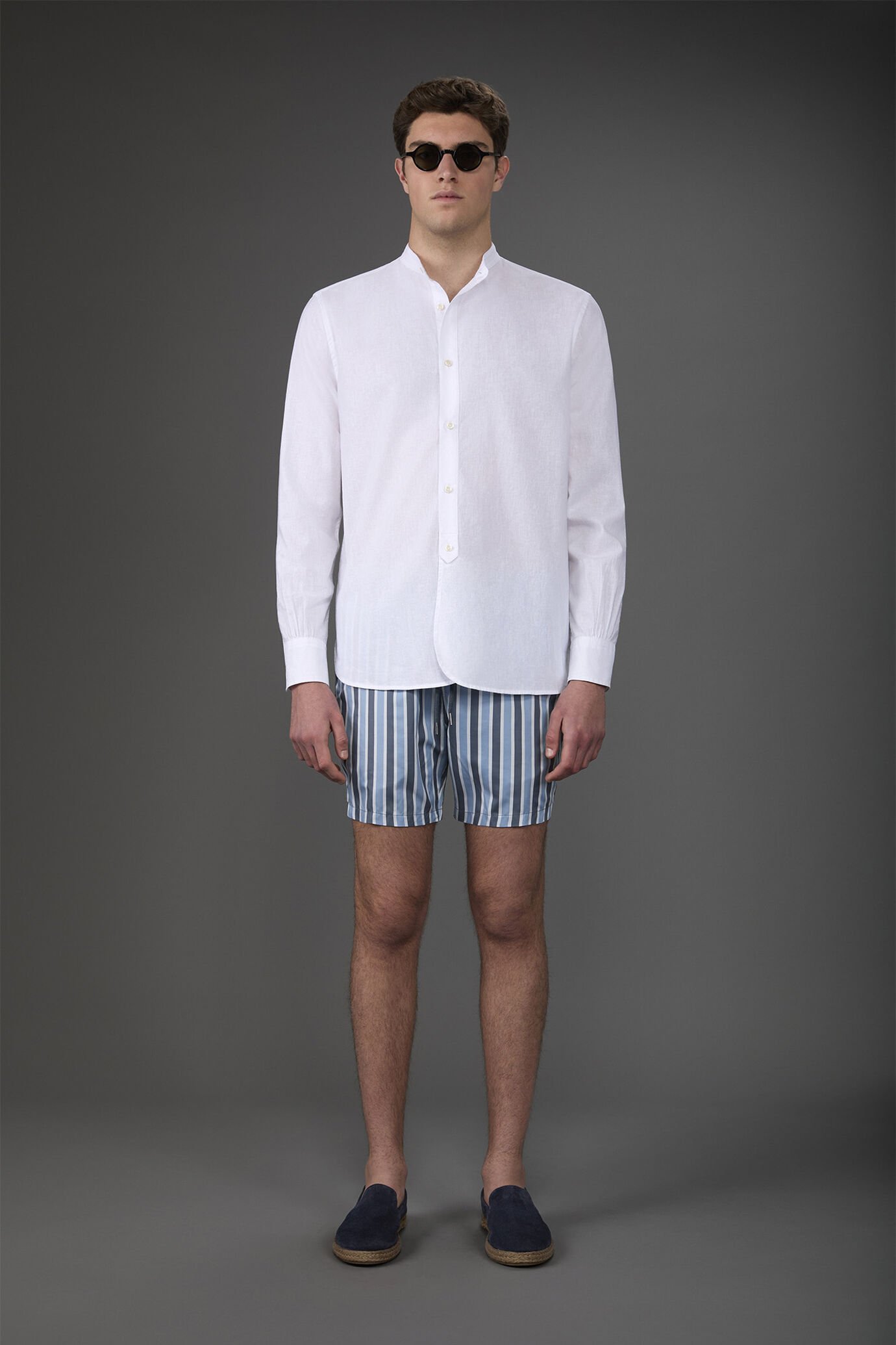 Herren-Badehose mit vertikal gestreiftem Muster image number 0