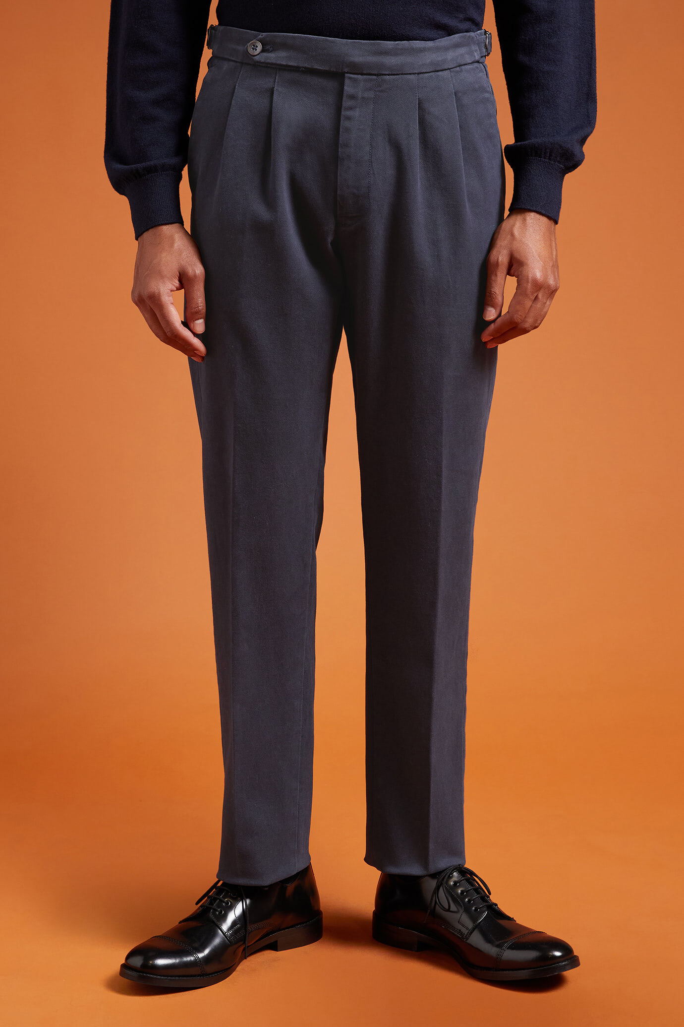 Pantalone uomo doppia pinces tessuto in tela diagonale regular fit