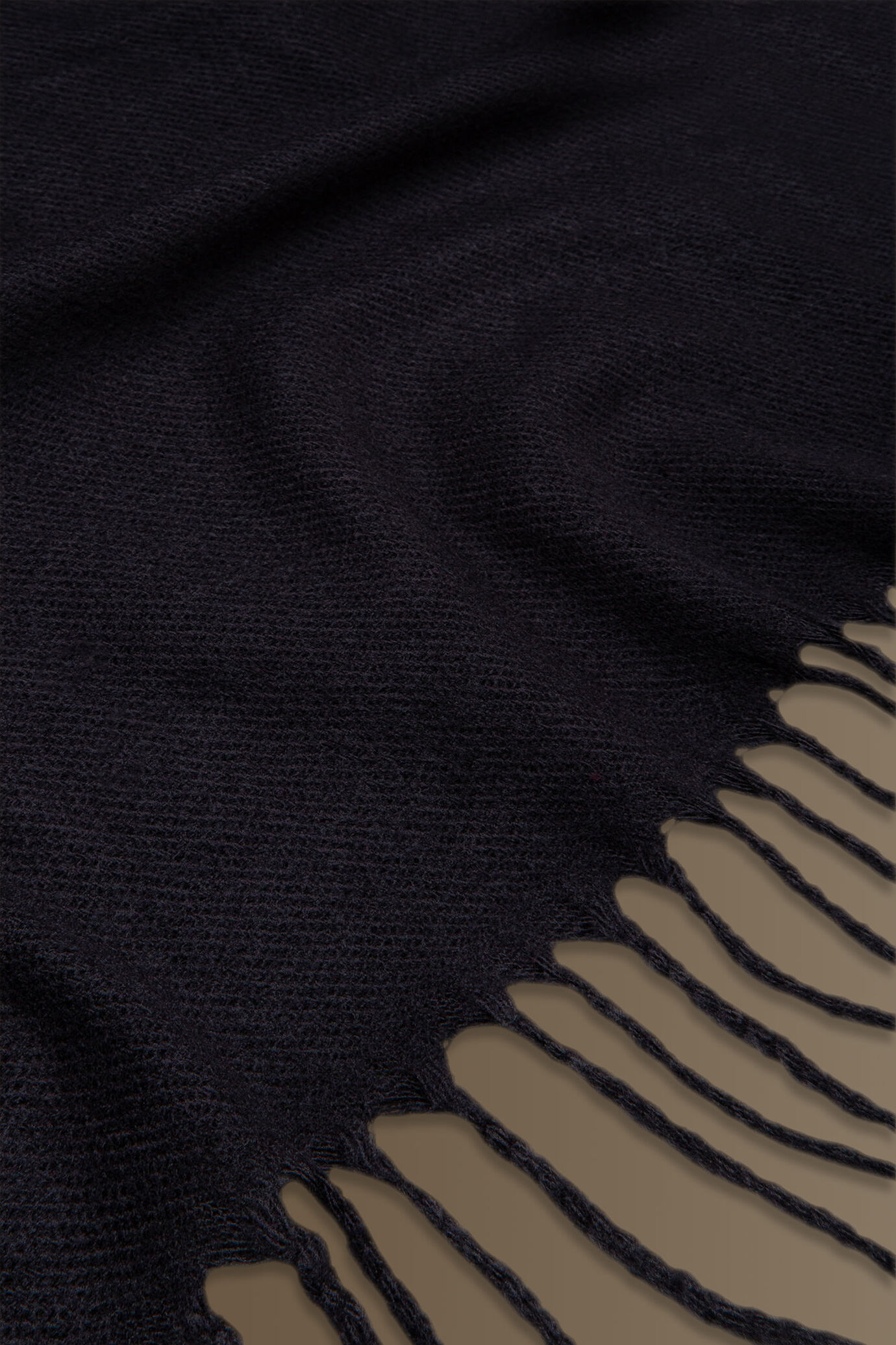 Shawl plain colour image number 1