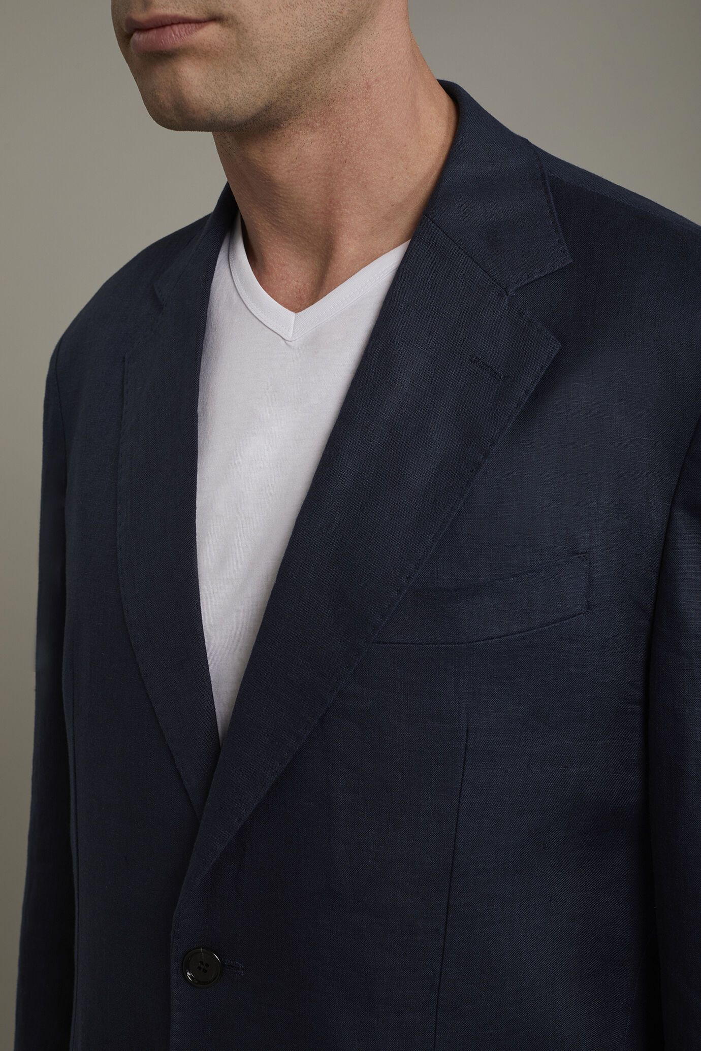 Abito uomo monopetto 100% lino regular fit image number 3