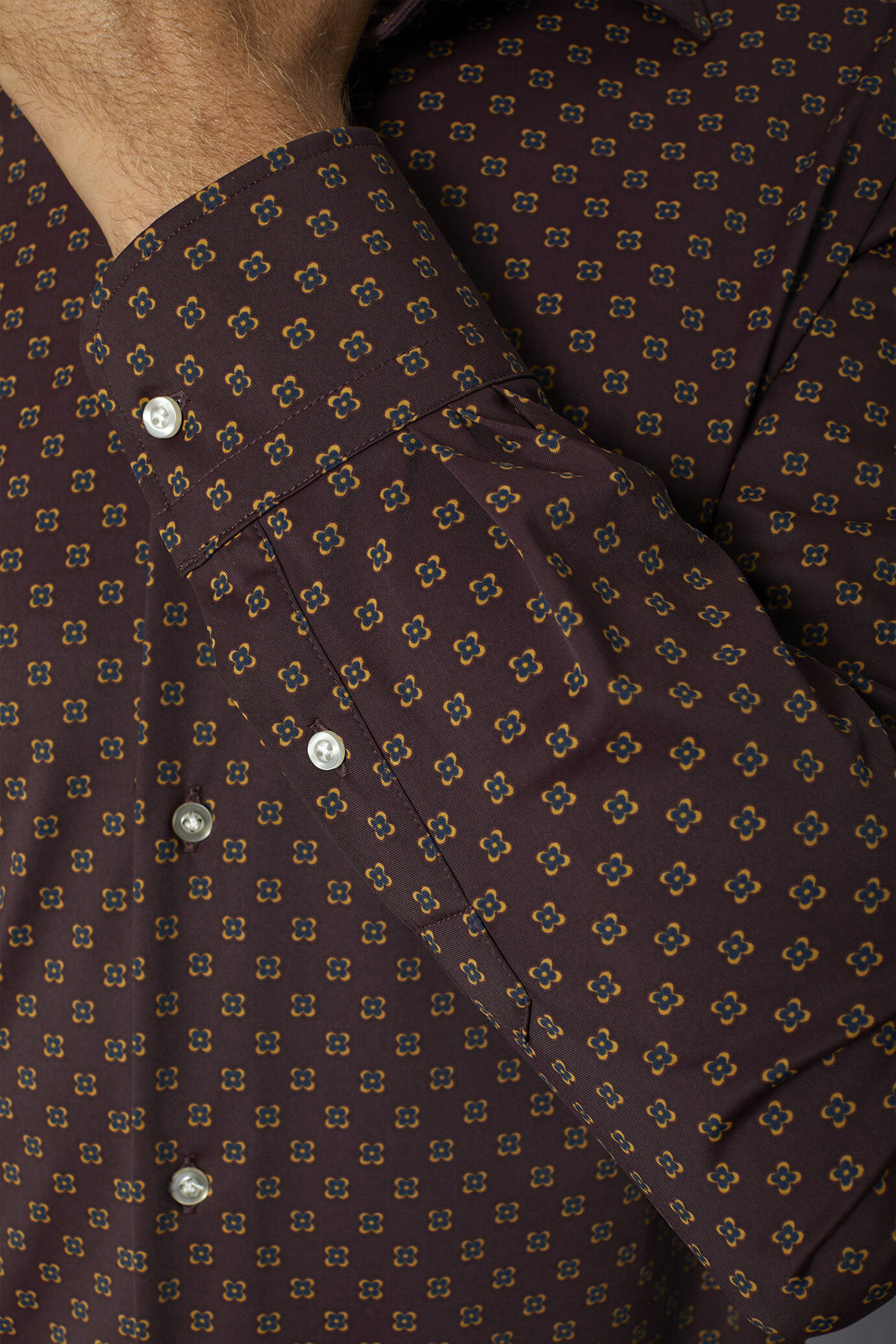 Classic genderless technical comfort fit shirt patterned fabric image number 3