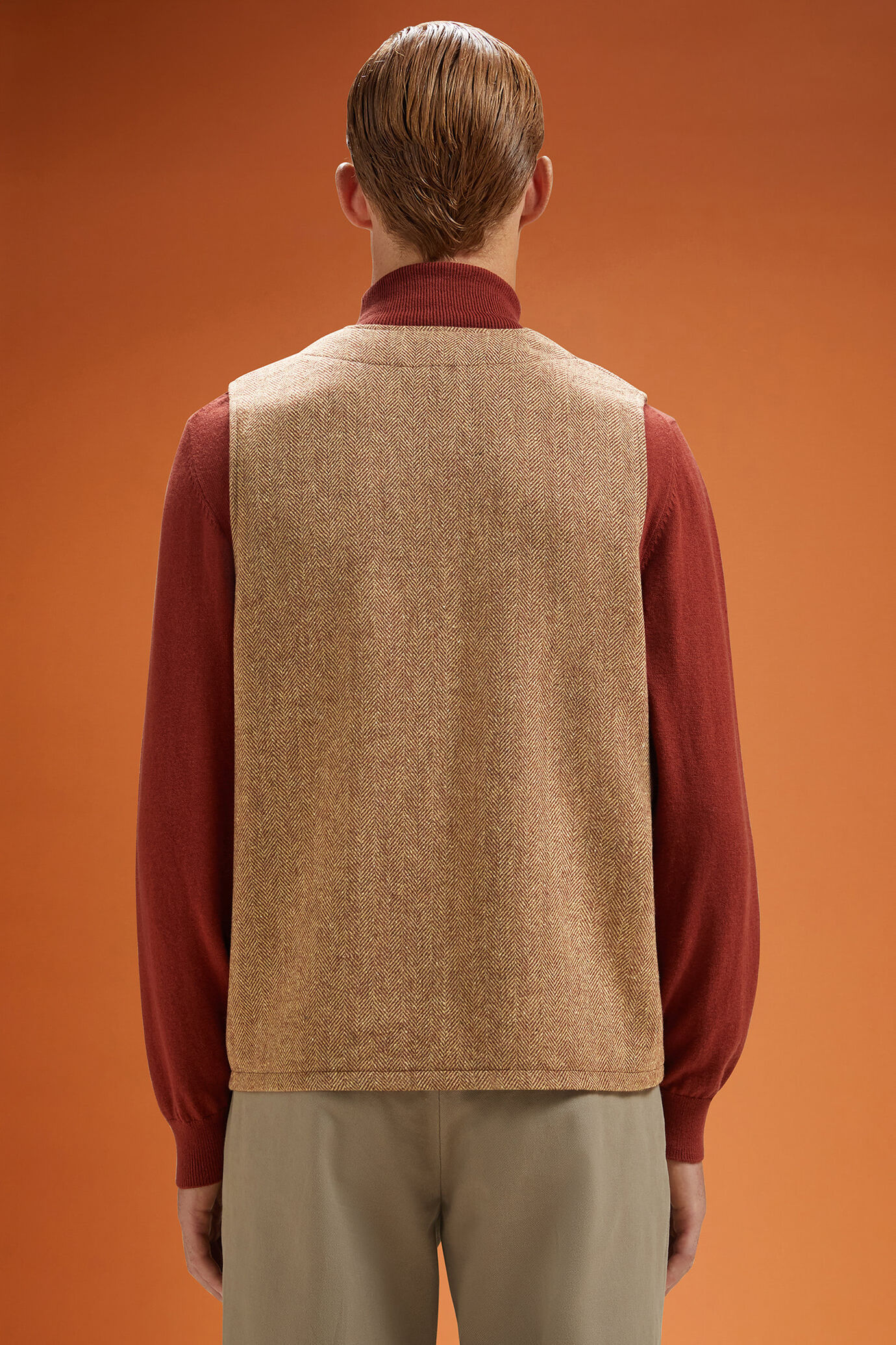 Gilet uomo monopetto con scollo a v tessuto spinato Wool Blend regular fit image number 1