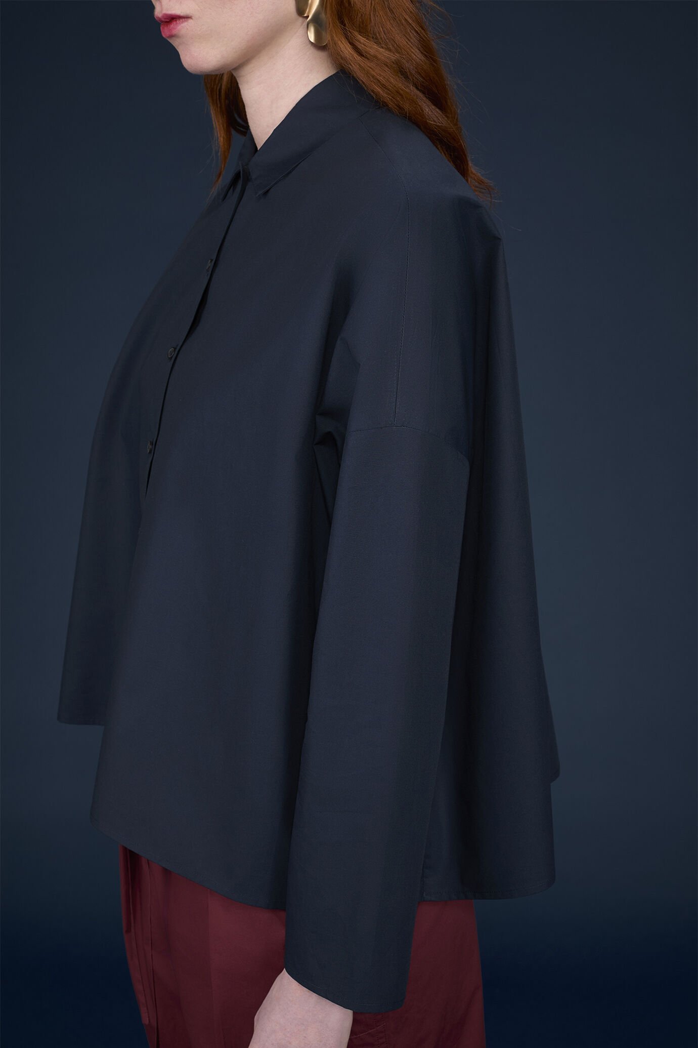 Langärmeliges, kastenförmiges Damenhemd image number 2