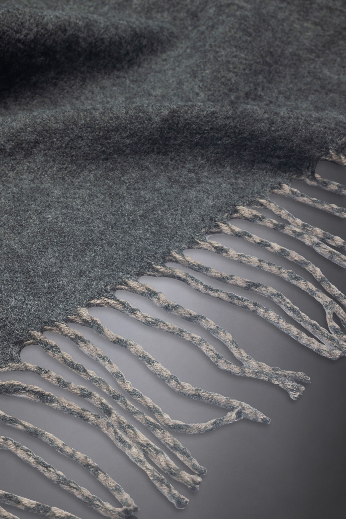 Solid color double face shawl image number 1