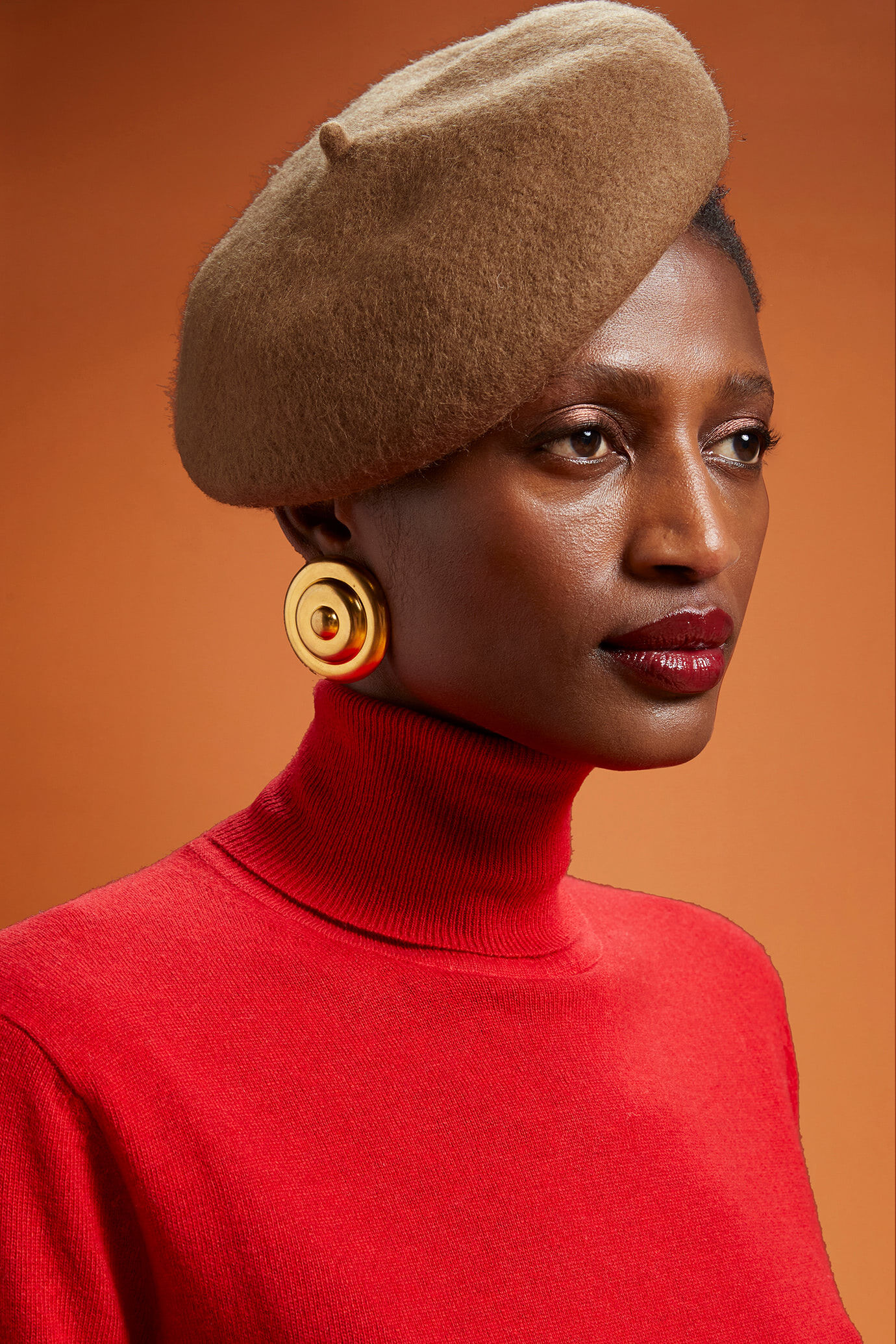 Béret pour femme en polylaine de couleur unie image number 1