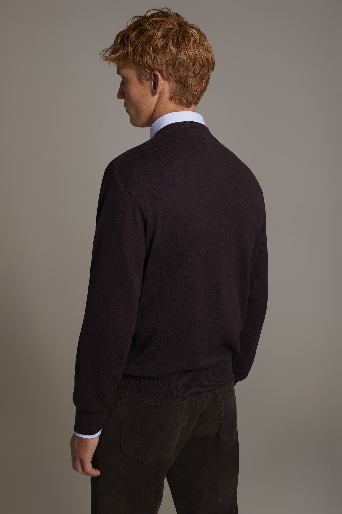 Wool blend round neck sweater image number 3