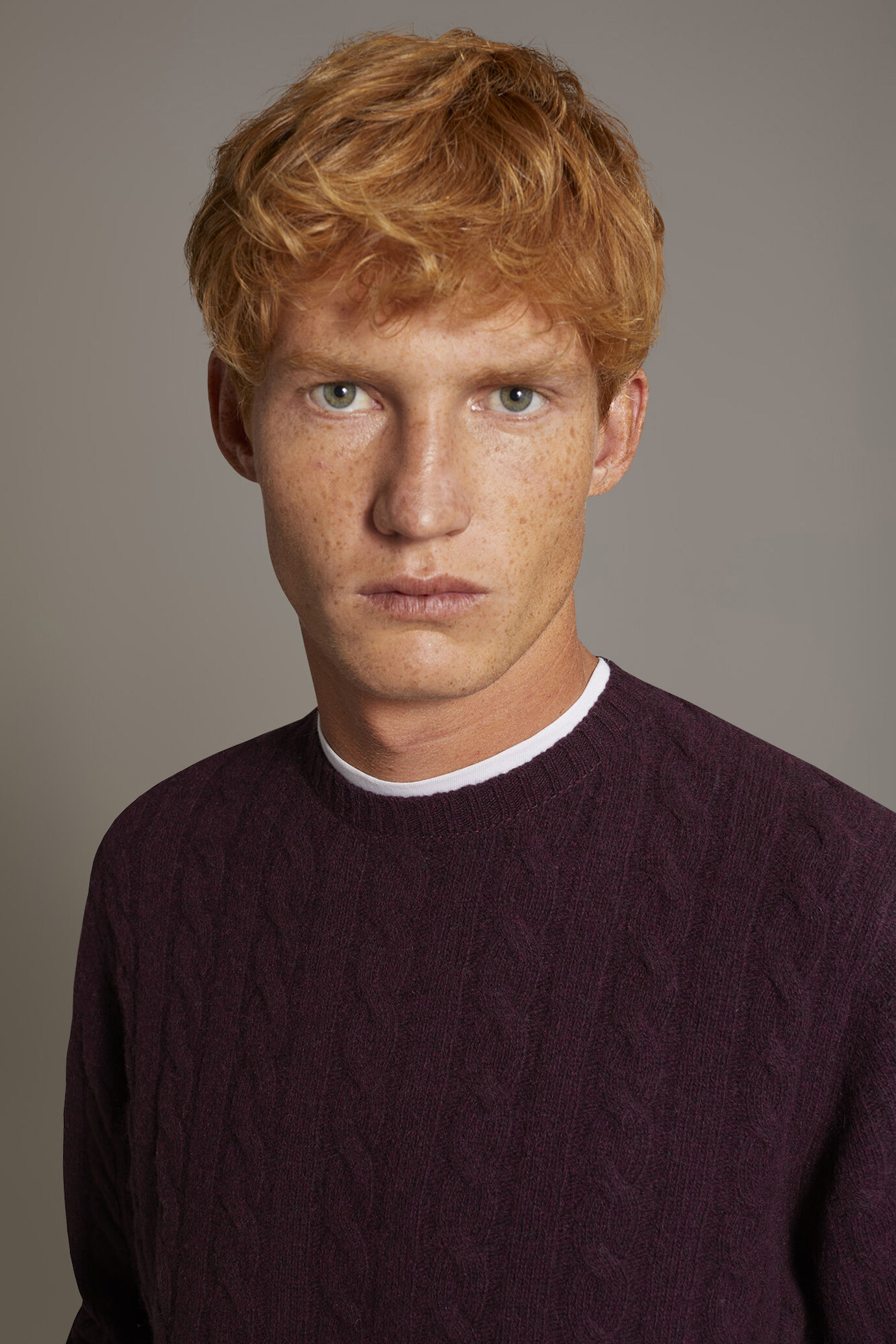 Maglia girocollo in misto lana lambswool image number 2