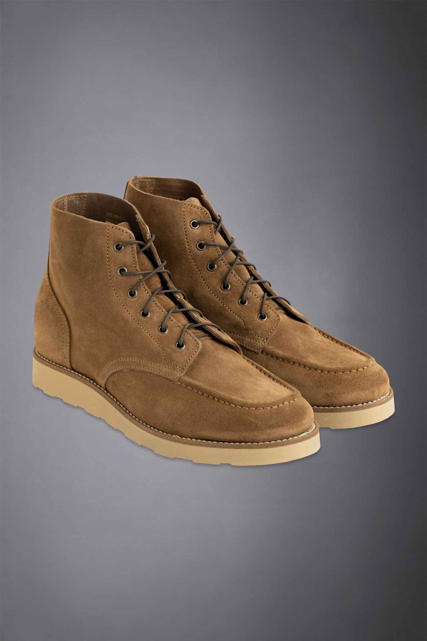 Men's 100% suede ankle boots with rubber sole image number 0