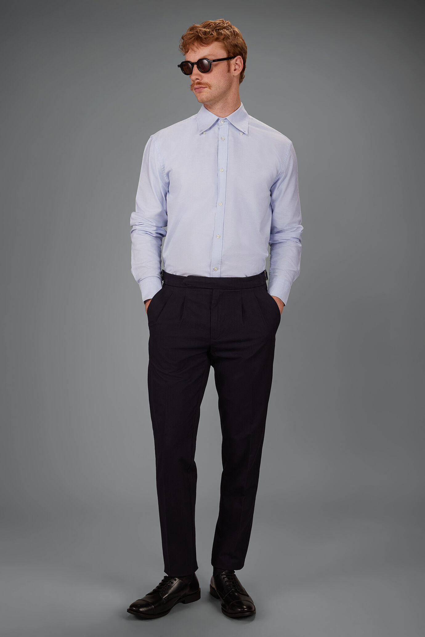 Men&rsquo;s 100% cotton Oxford button-down shirt image number 0