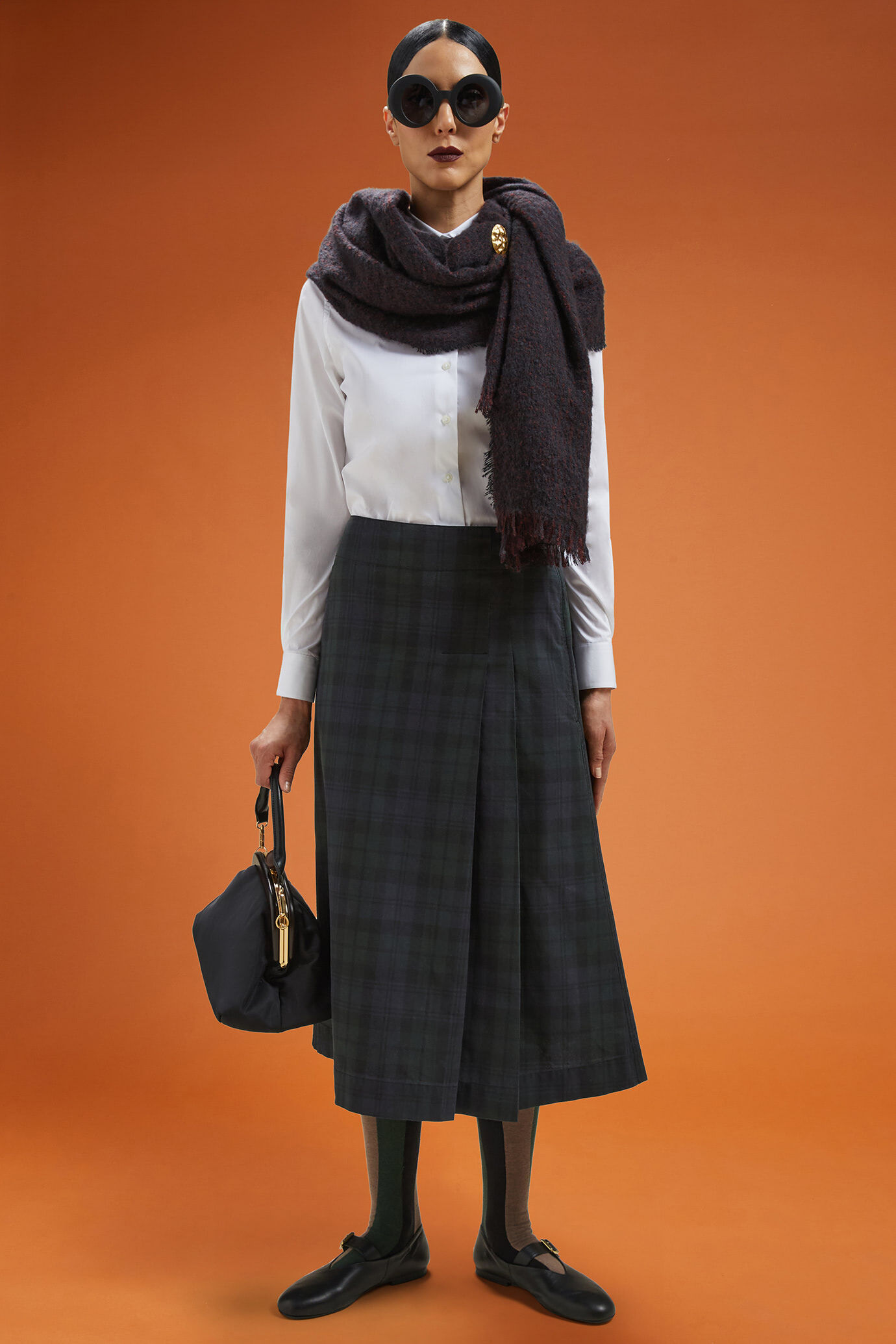 Women's regular fit checked midi skirt in coated cotton image number 0