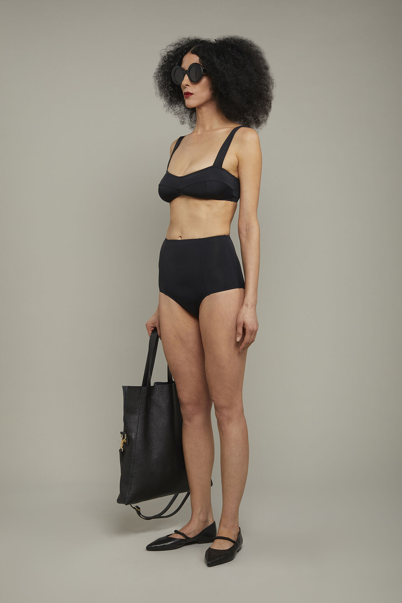Women’s swimsuit in stretch fabric regular fit image number 1
