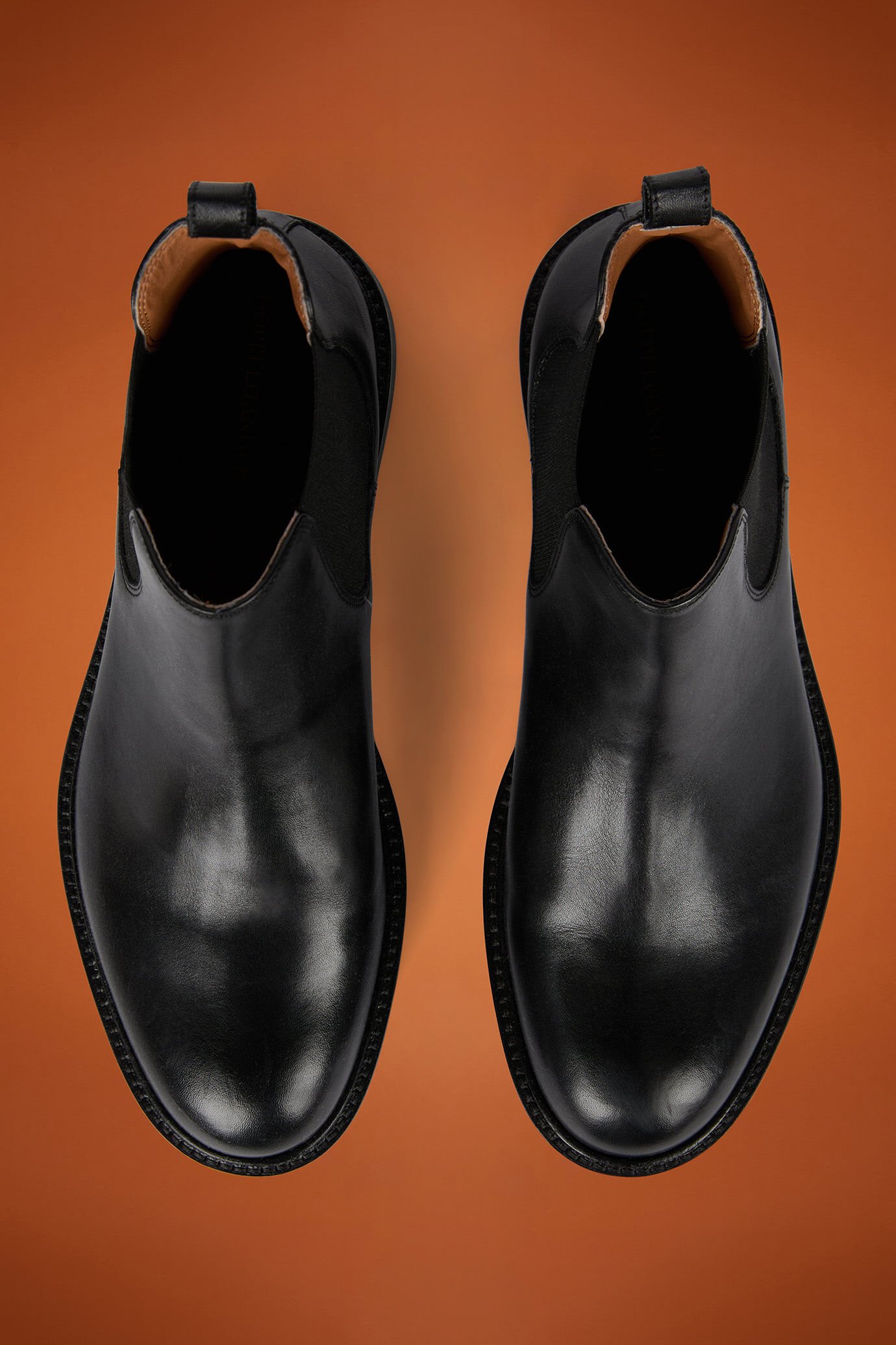 Men's Chelsea boots in 100% genuine leather with rubber soles image number 3