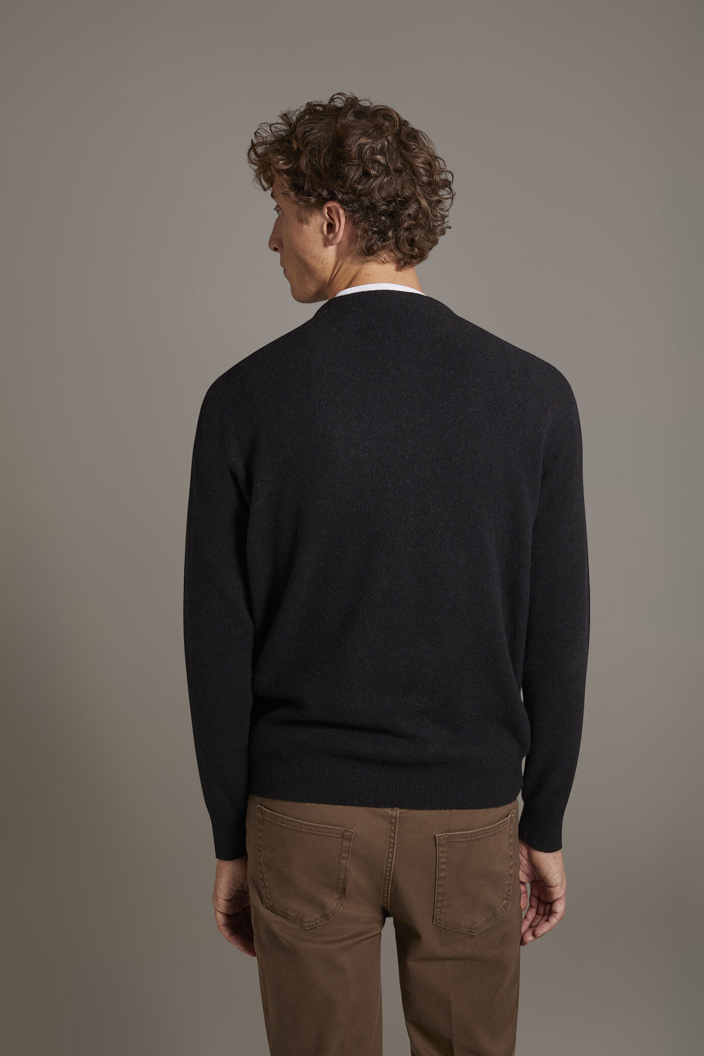 Maglia girocollo in misto lana lambswool image number 3