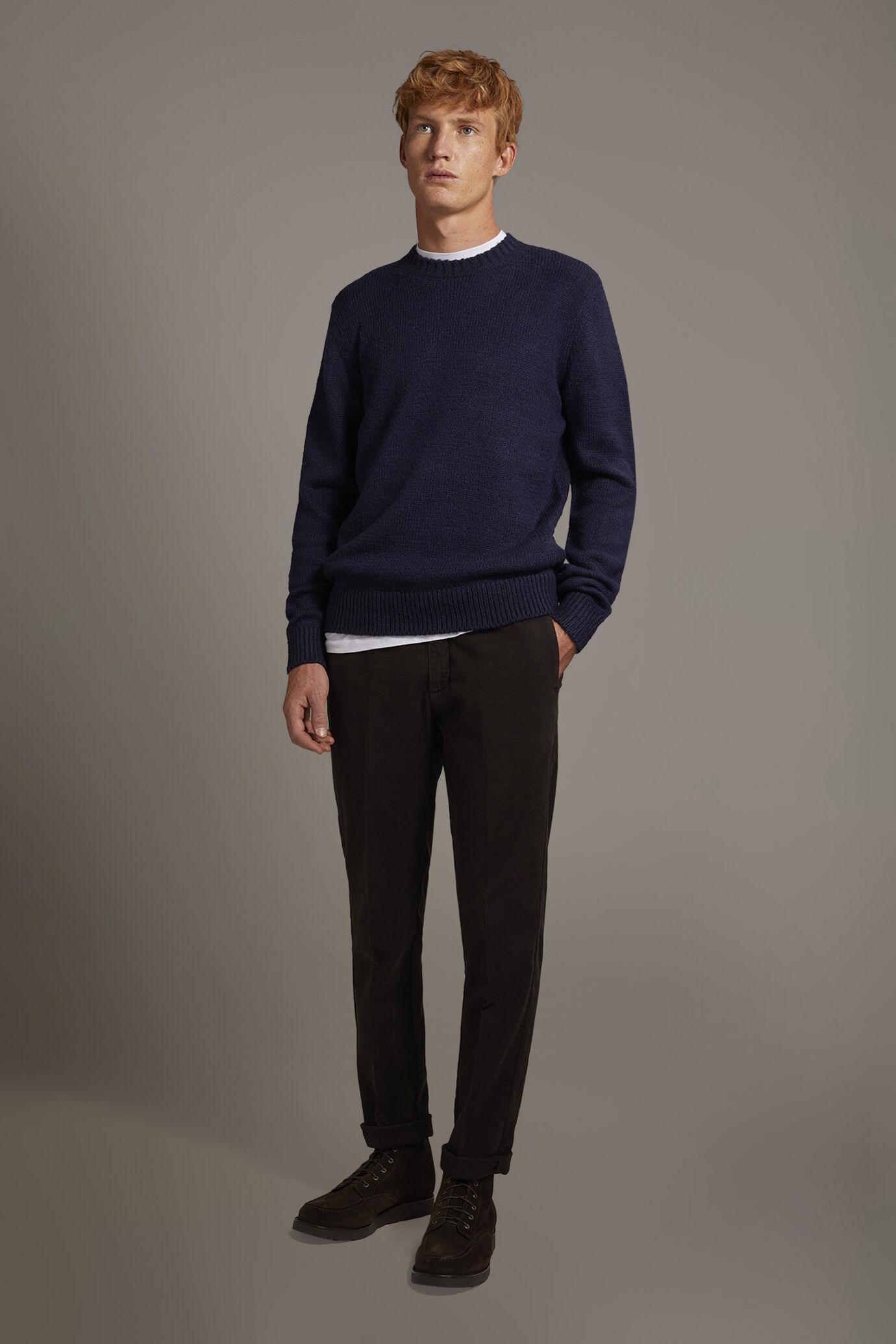 Regular fit chino trousers in moleskin fabric image number 1