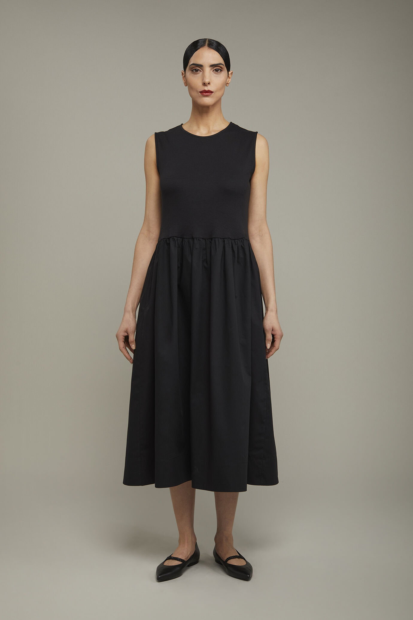 Abito midi donna smanicato 100% cotone in jersey regular fit image number 2
