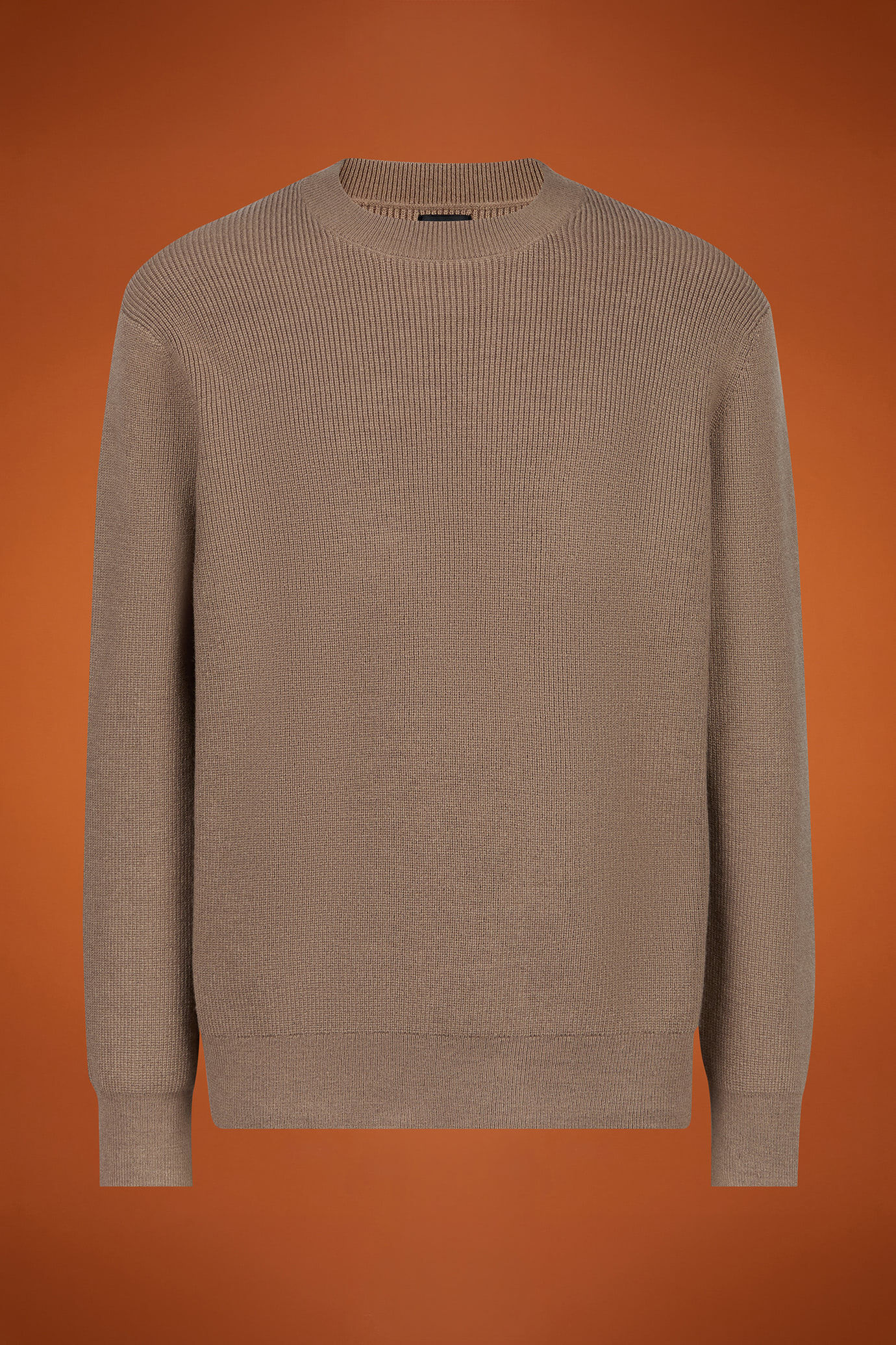 Pull homme, col rond, en côtes anglaises, coupe classique image number 4
