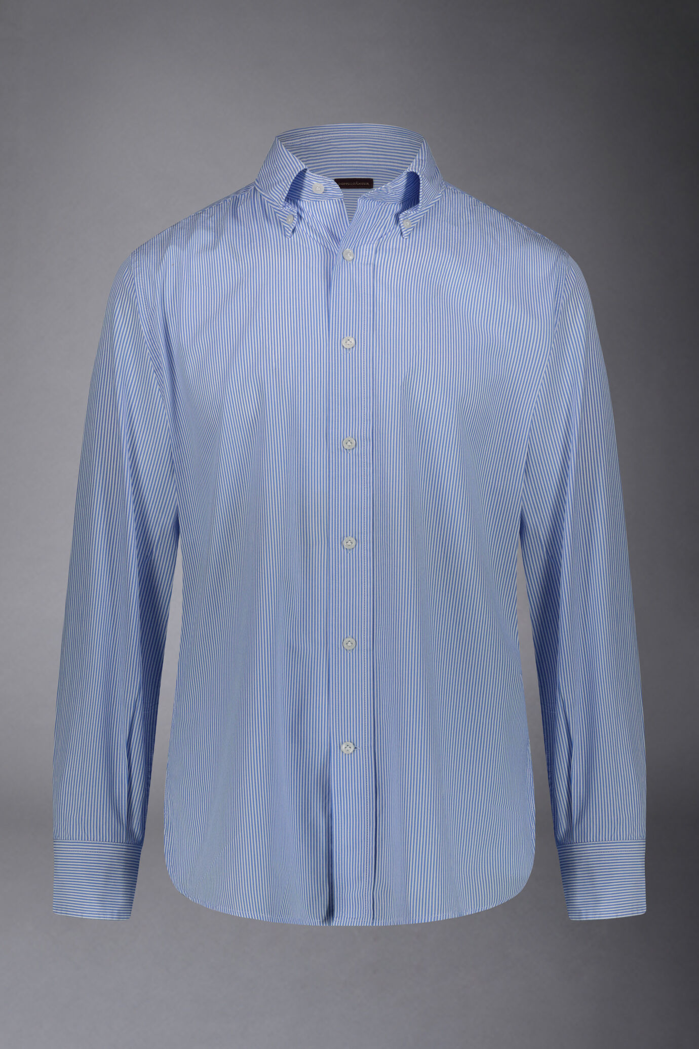 Klassisches geschlechtsneutrales Hemd gewaschene Button-Down-Passform schmaler Streifen image number 4