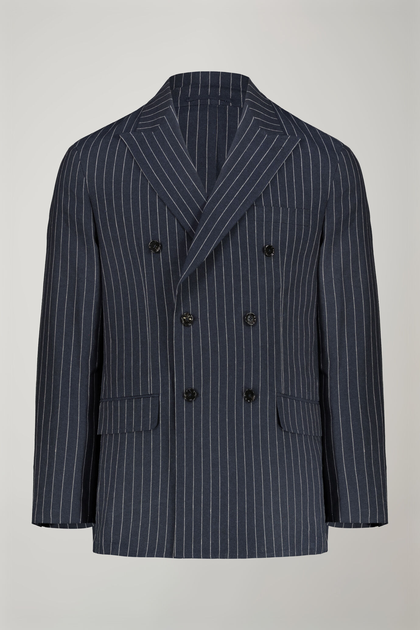 Men's unlined double-breasted blazer with spread collar and flap pockets linen and cotton fabric with regular fit pinstripe design image number 4