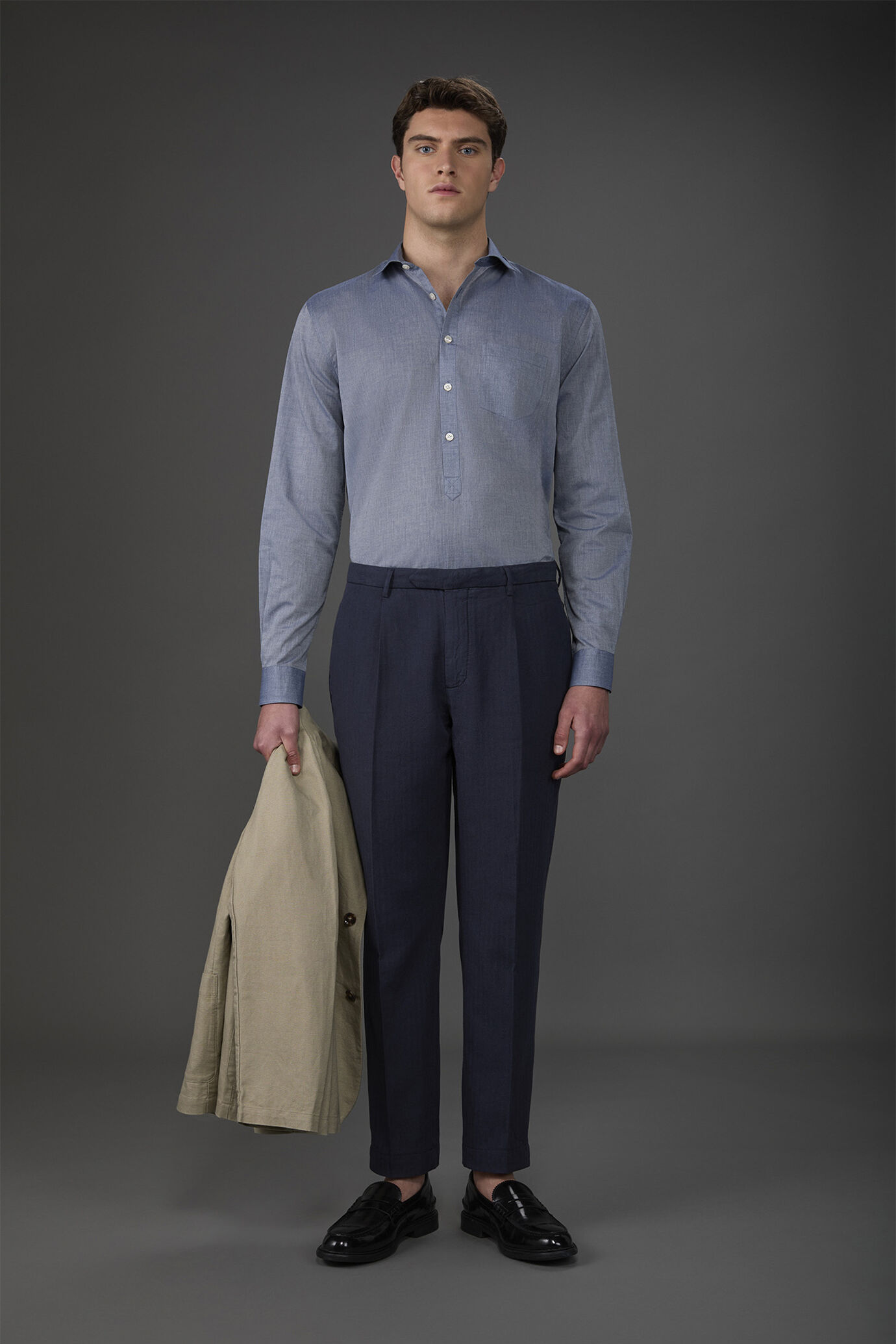 Herren-Freizeithemd mit verdecktem Button-Down-Kragen aus gewaschenem Musselin-Gewebe image number 2