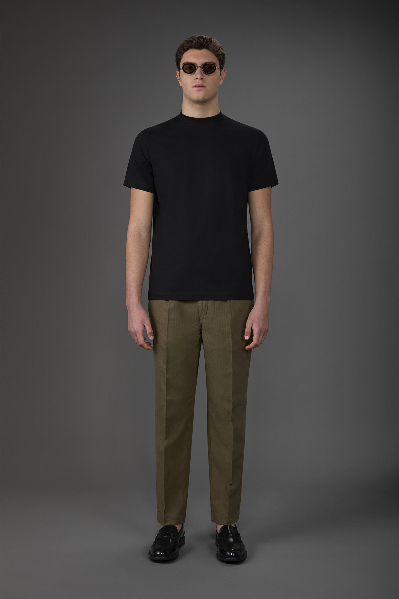 Kurzarm-T-Shirt für Herren mit Kragen aus 100 % Baumwolljersey image number 1
