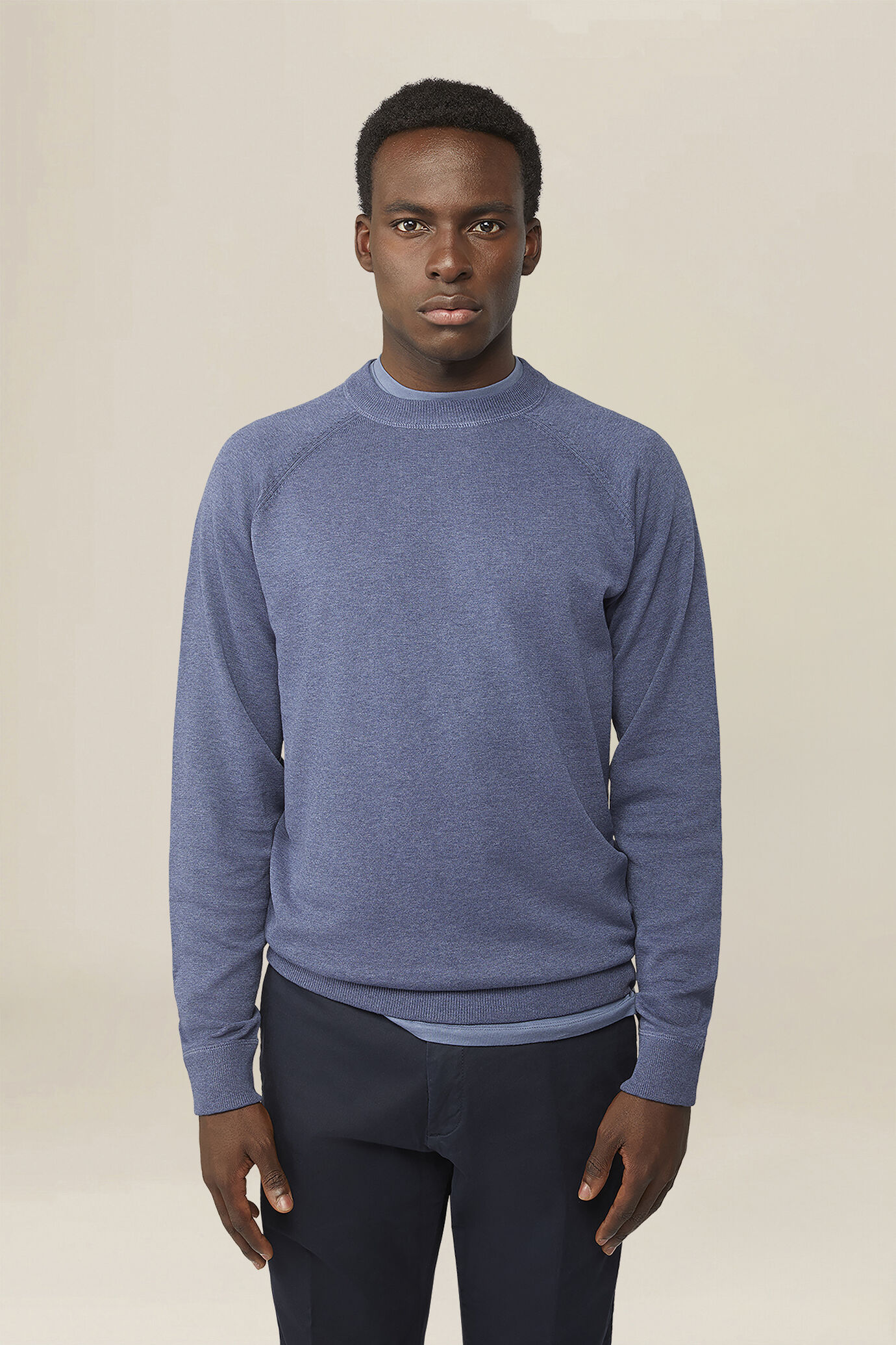 Herrenpullover mit Rundhalsausschnitt aus 100 % Baumwolle mit Raglan&auml;rmeln image number 0