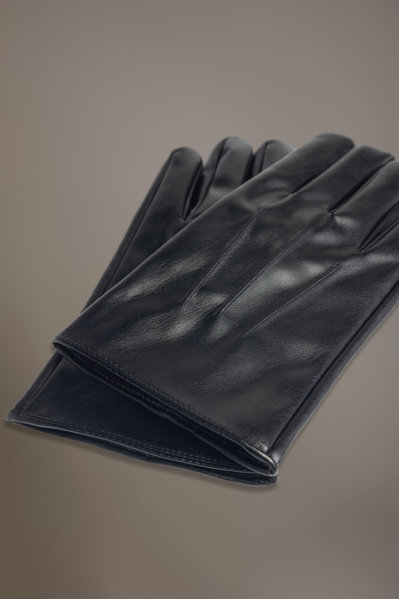 Gloves image number 1