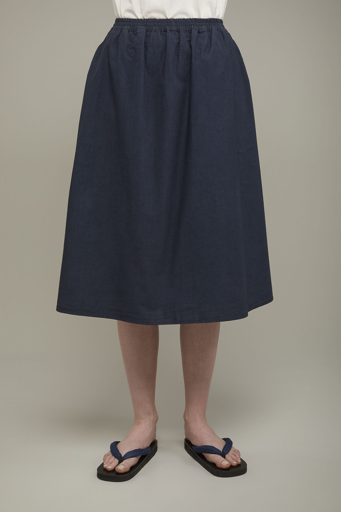 Gonna donna 100% cotone svasata con elastico in vita microcheck regular fit image number 3