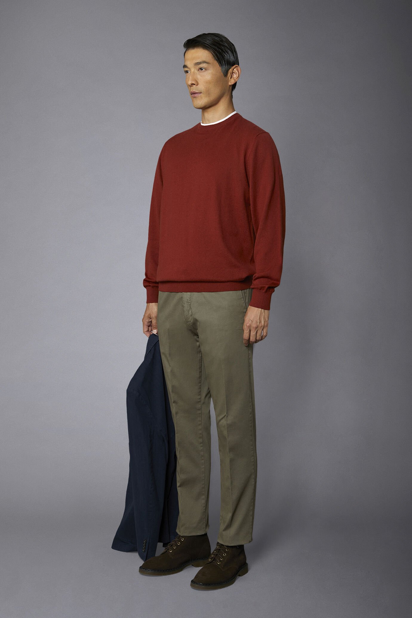 Klassische Chino-Hose in normaler Passform aus Twill image number 1