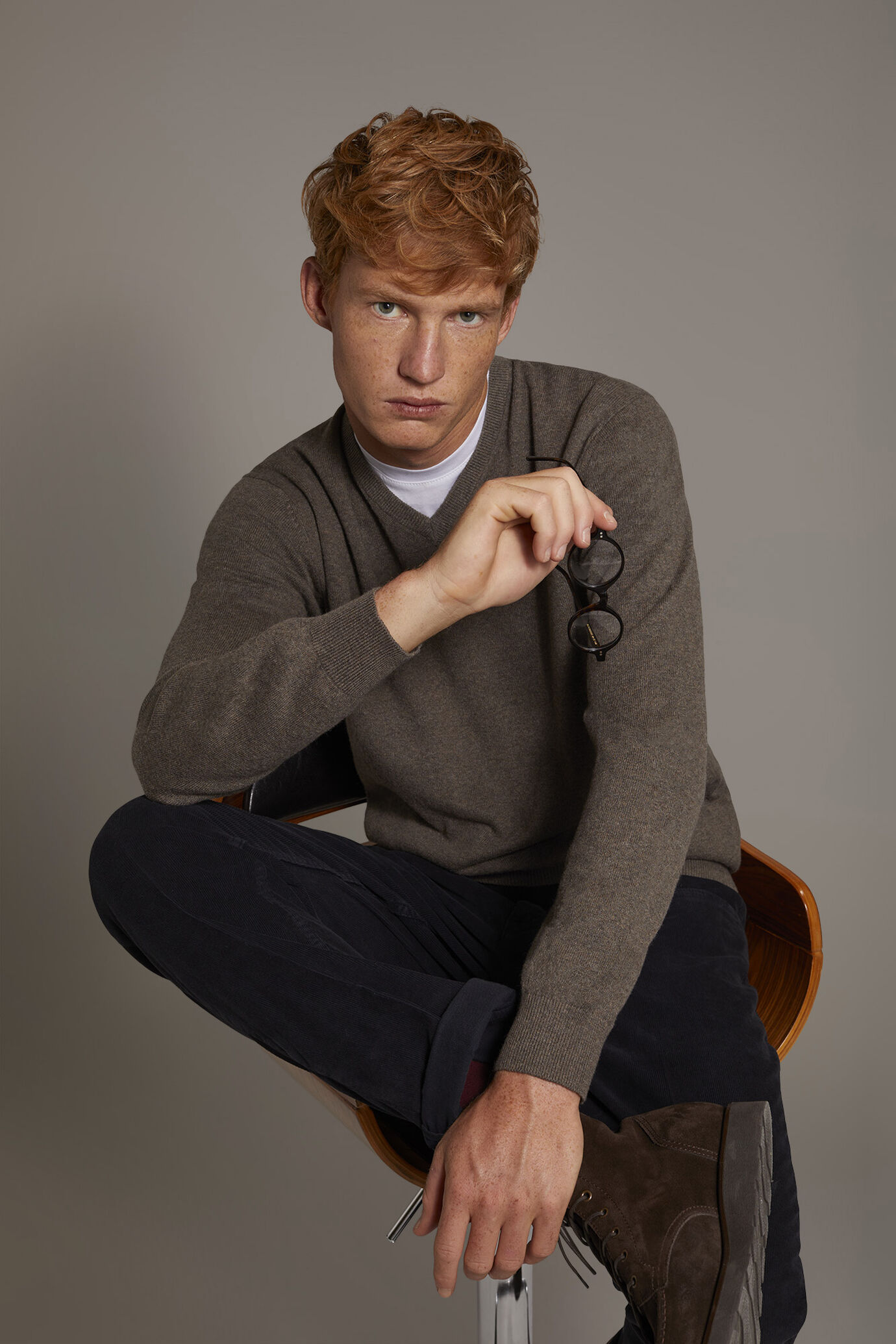 Maglia scollo a V misto lana image number 0