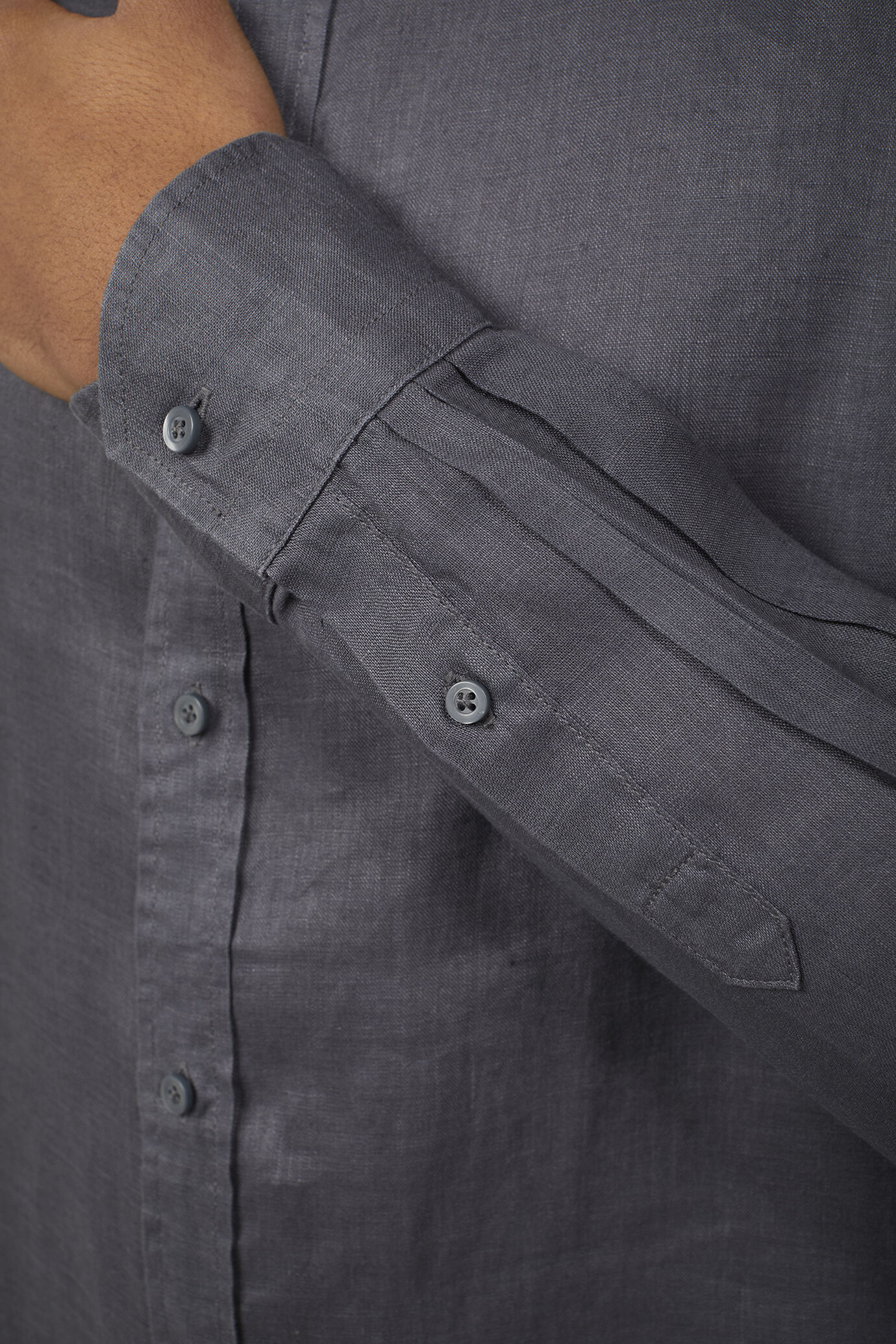 Men’s casual shirt classic collar 100% linen comfort fit image number 4