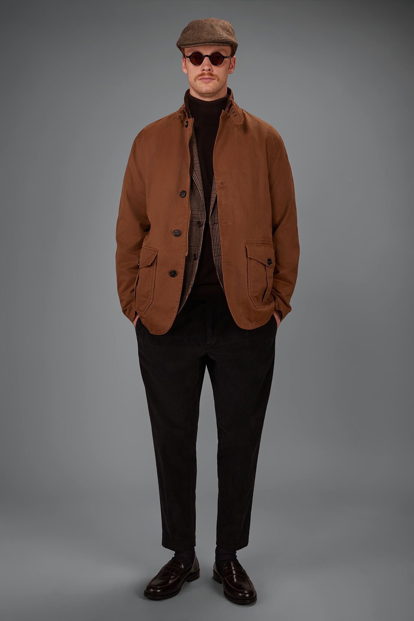 Men&rsquo;s regular-fit waxed jacket image number 0