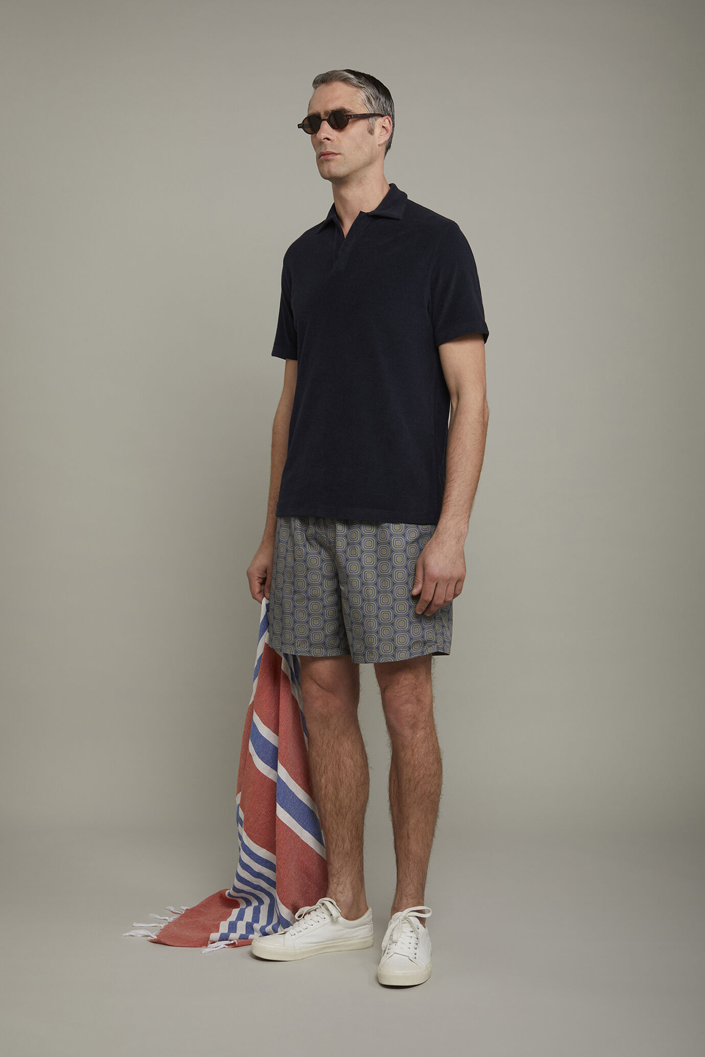Men's swimwear macro patterned image number 1