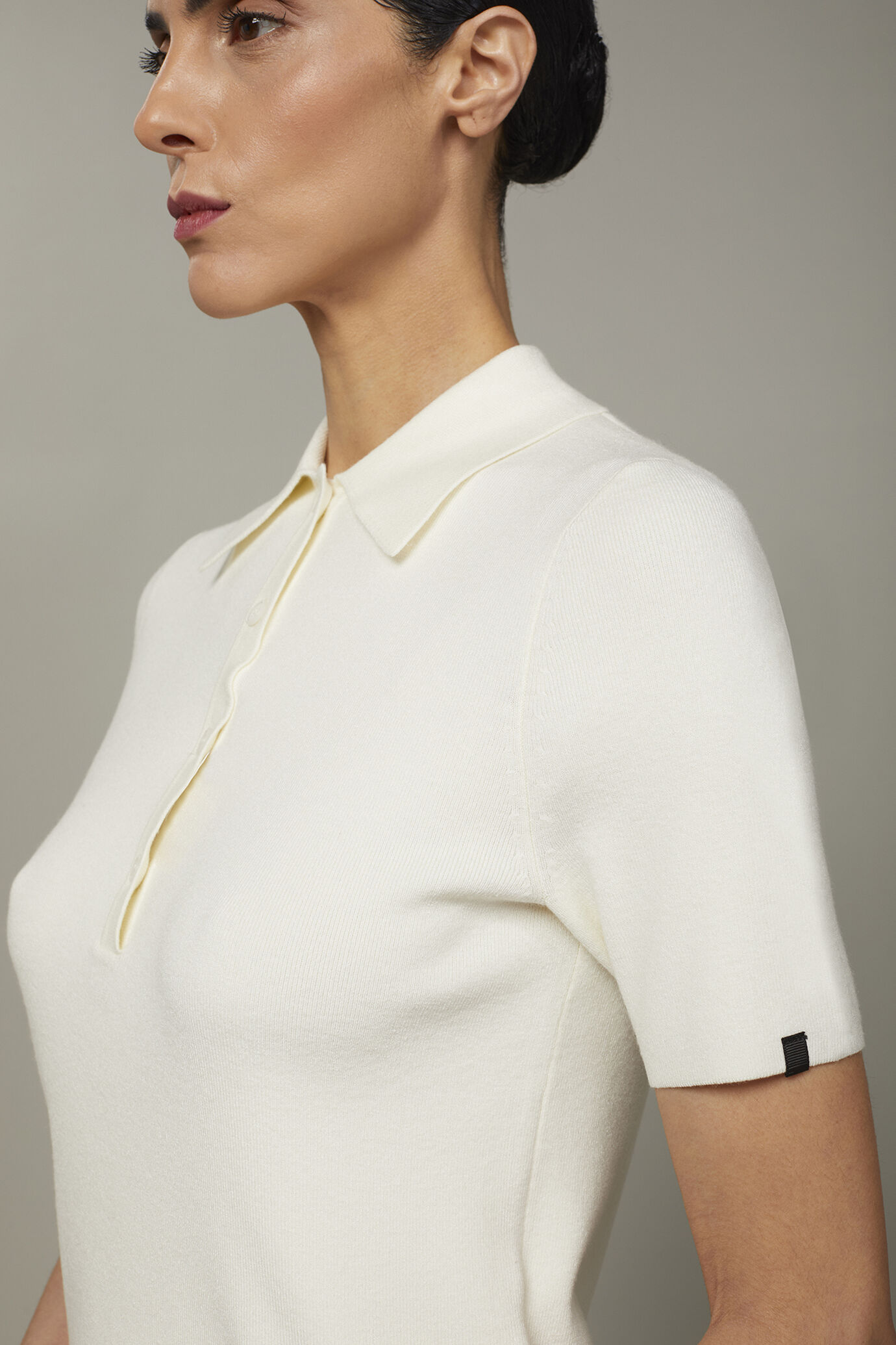 Polo femme en maille à manches courtes, couleur unie image number 4