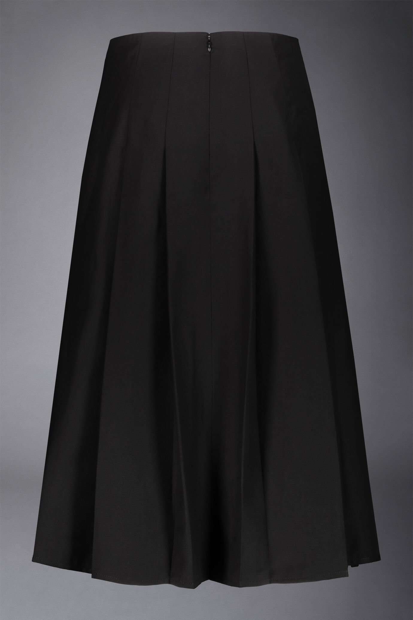 Women's plain pleated longuette skirt image number 5