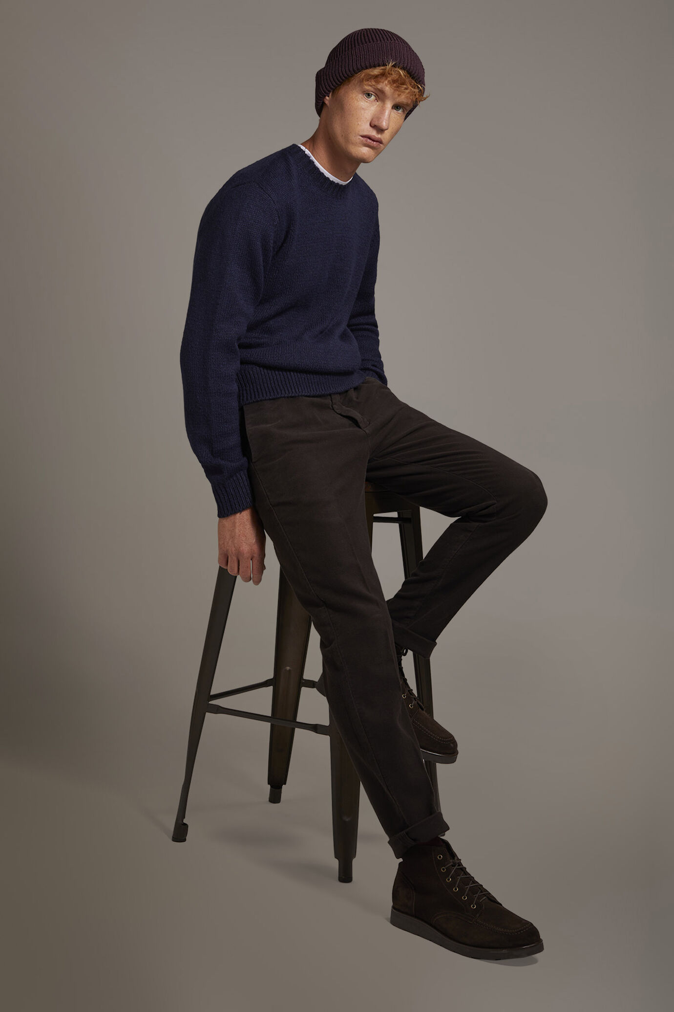 Regular fit chino trousers in moleskin fabric image number 0