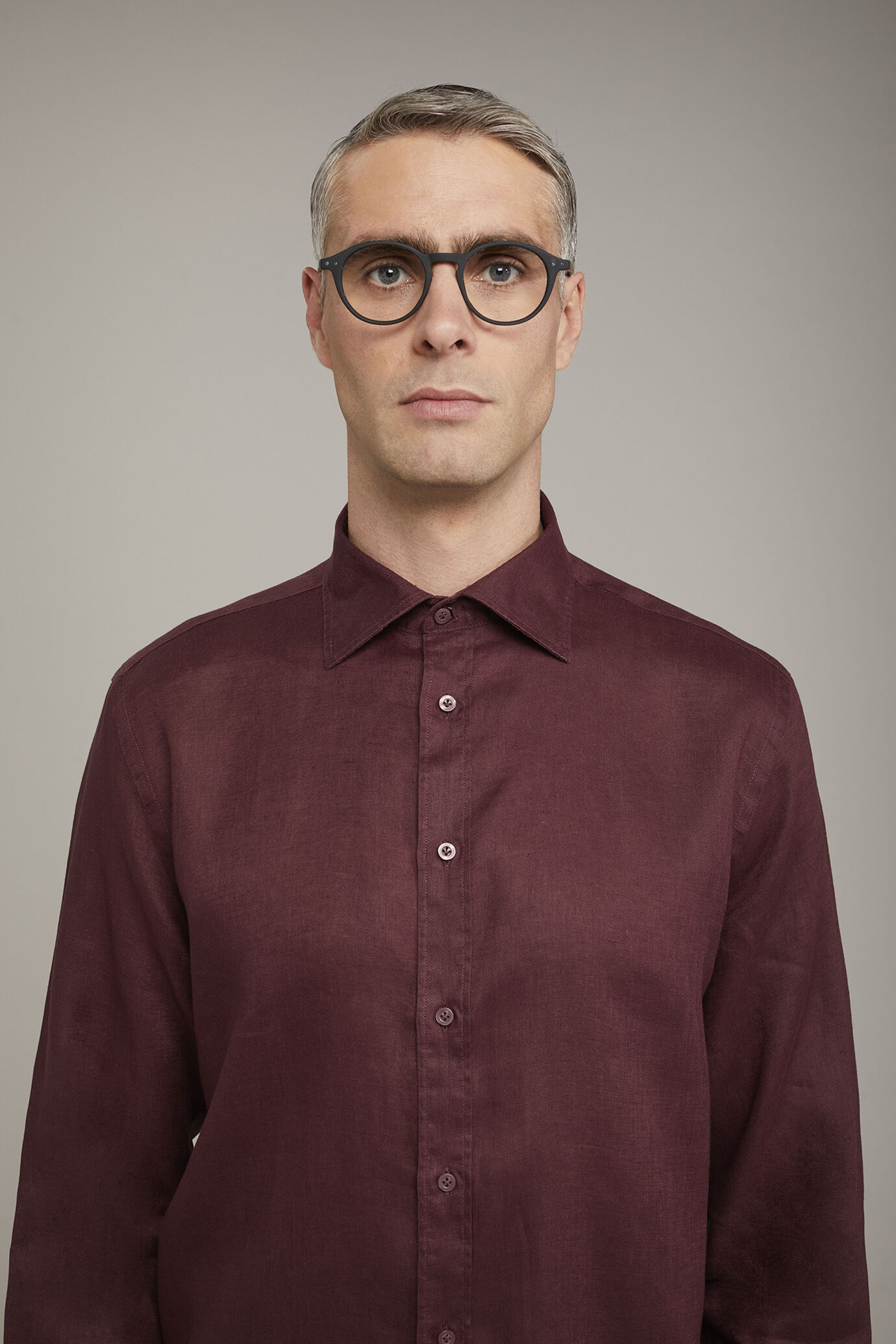 Chemise décontractée homme à col classique, en 100 % lin, coupe confort image number 3