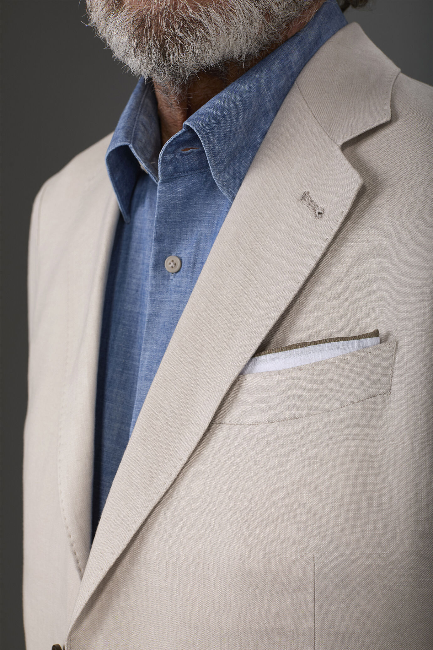 Single-colour pocket square for men with coloured border 100% linen image number 0