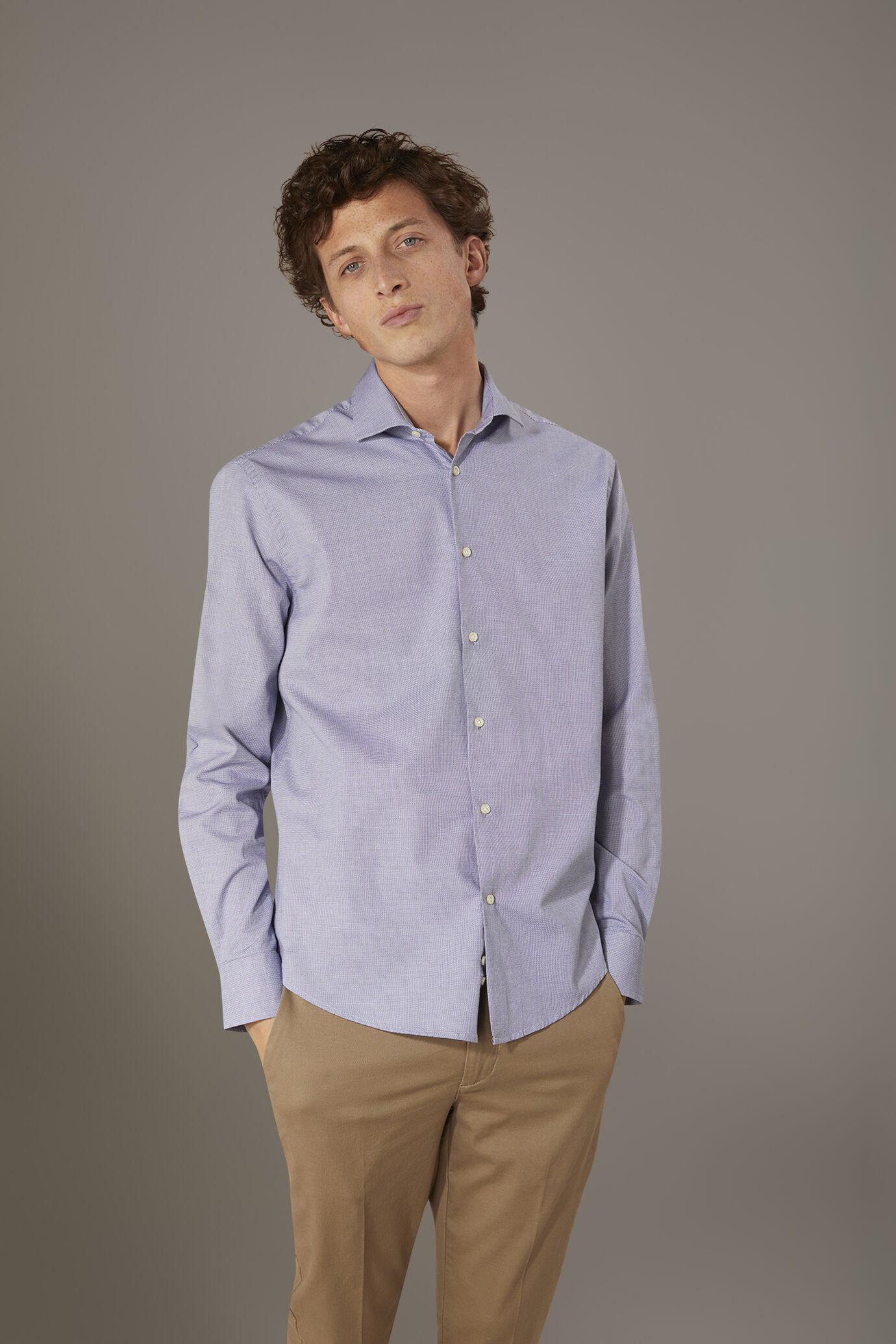 Camicia classica lavata con collo francese classic fit tessuto tinto filo armaturato image number 0