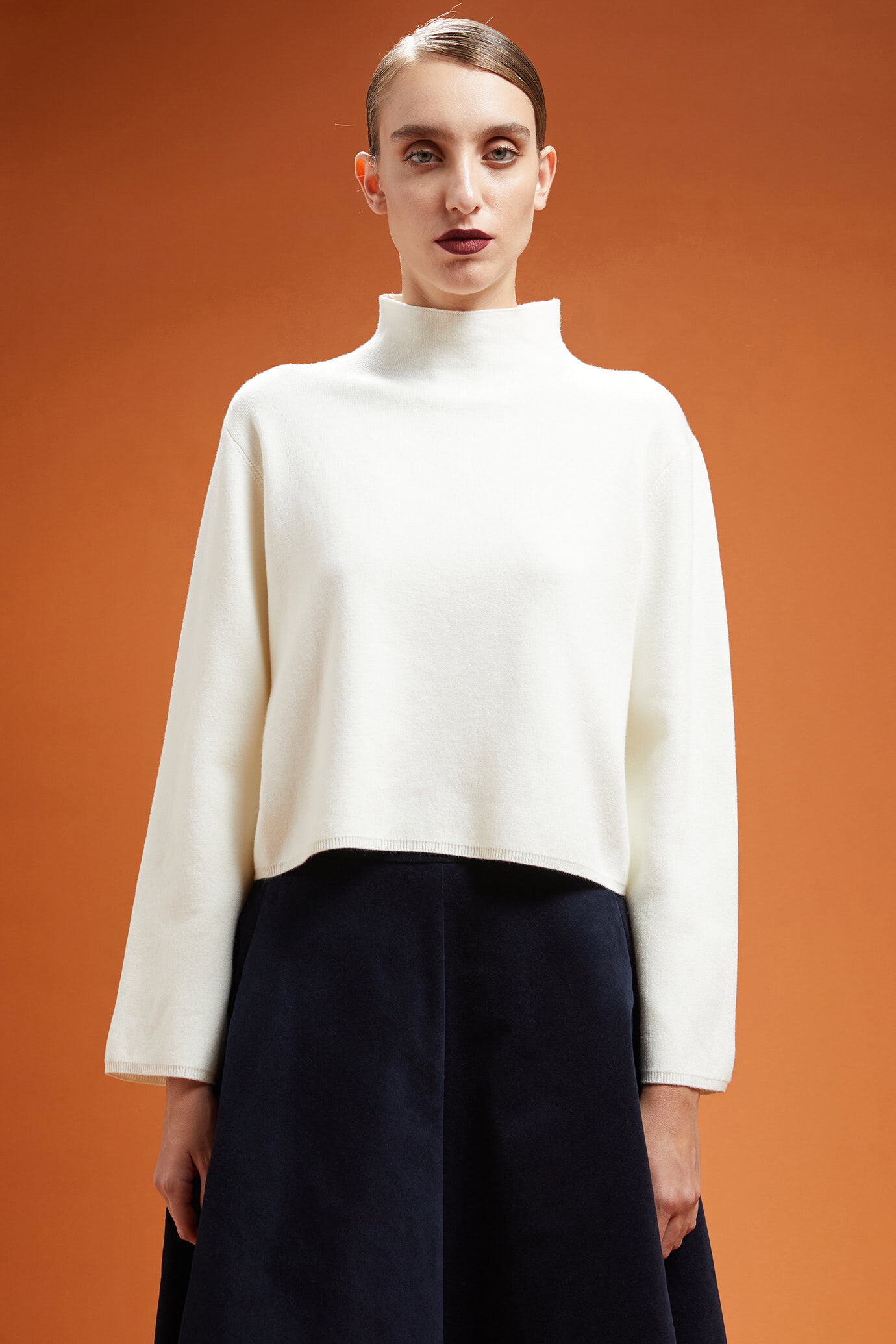 Maglia donna a manica lunga con collo a vulcano regular fit image number 0