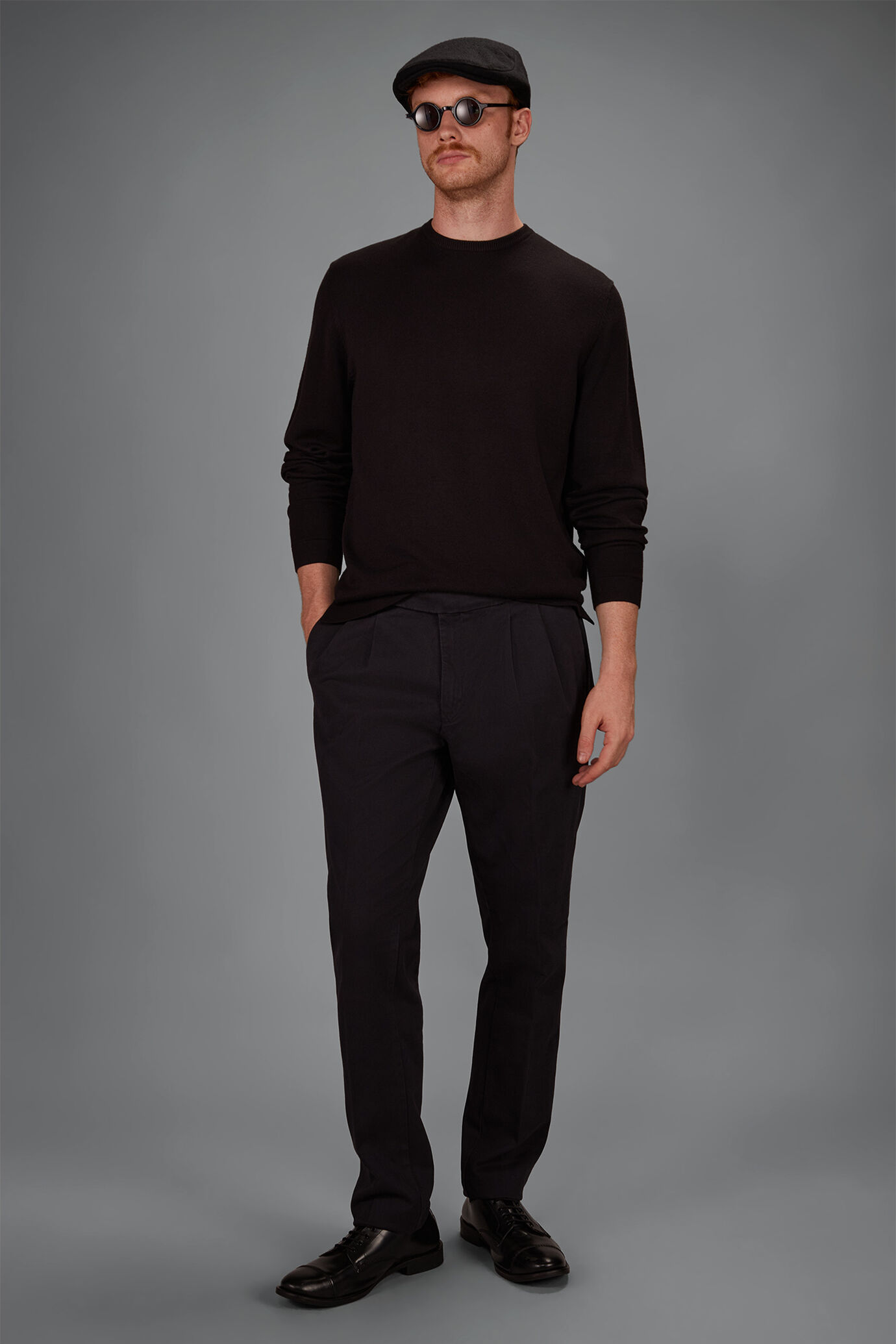 Pantalone uomo in tela pesante con doppia pince comfort fit