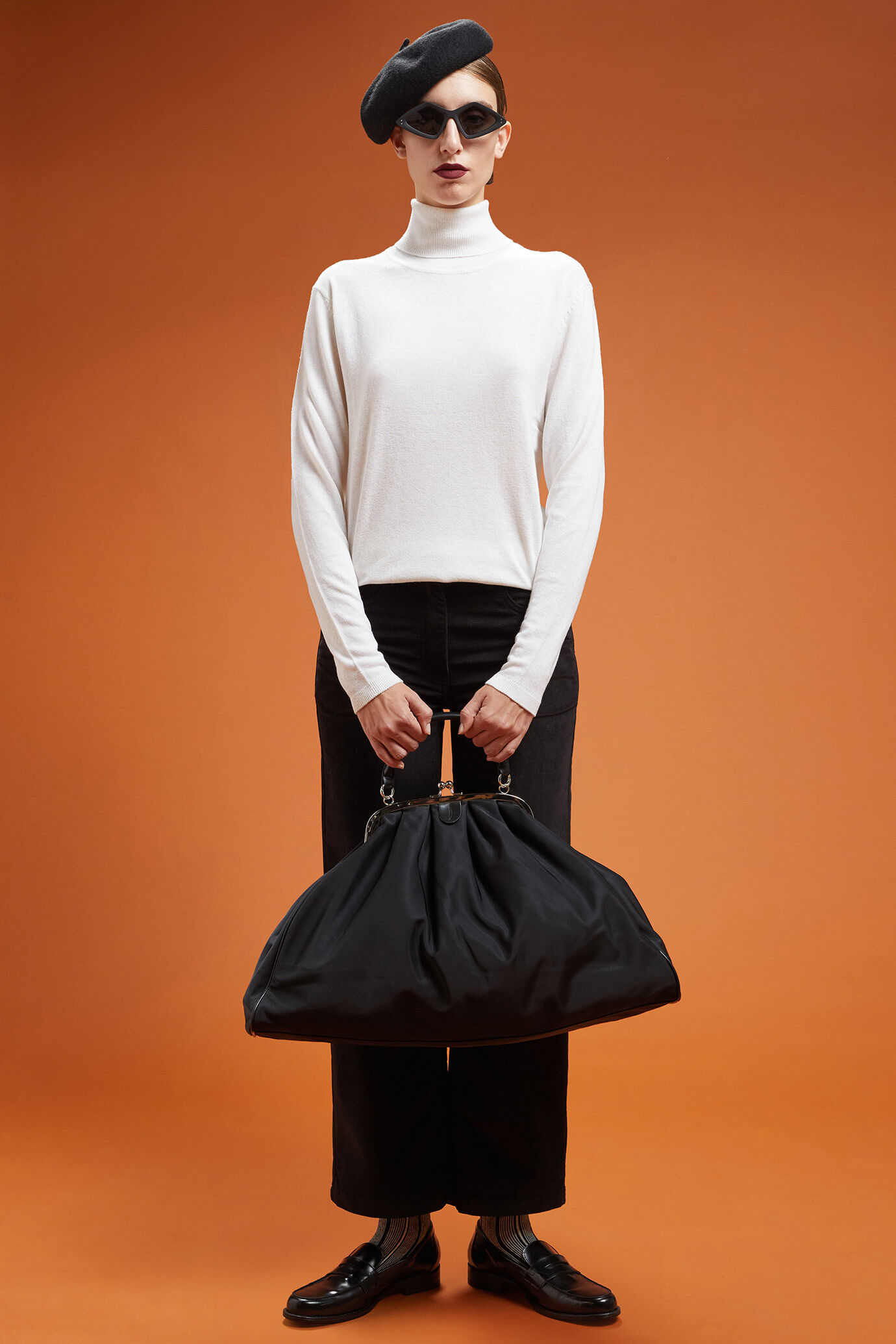 Maglia donna collo alto misto lana a cachemire regular fit image number 1