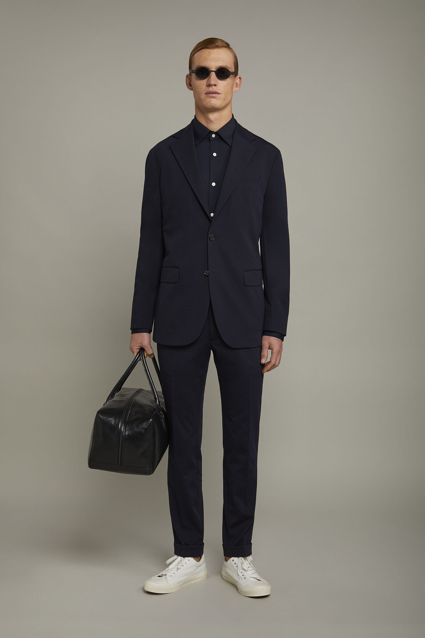 Pantalone uomo in jersey senza pinces con piega classica regular fit image number 0