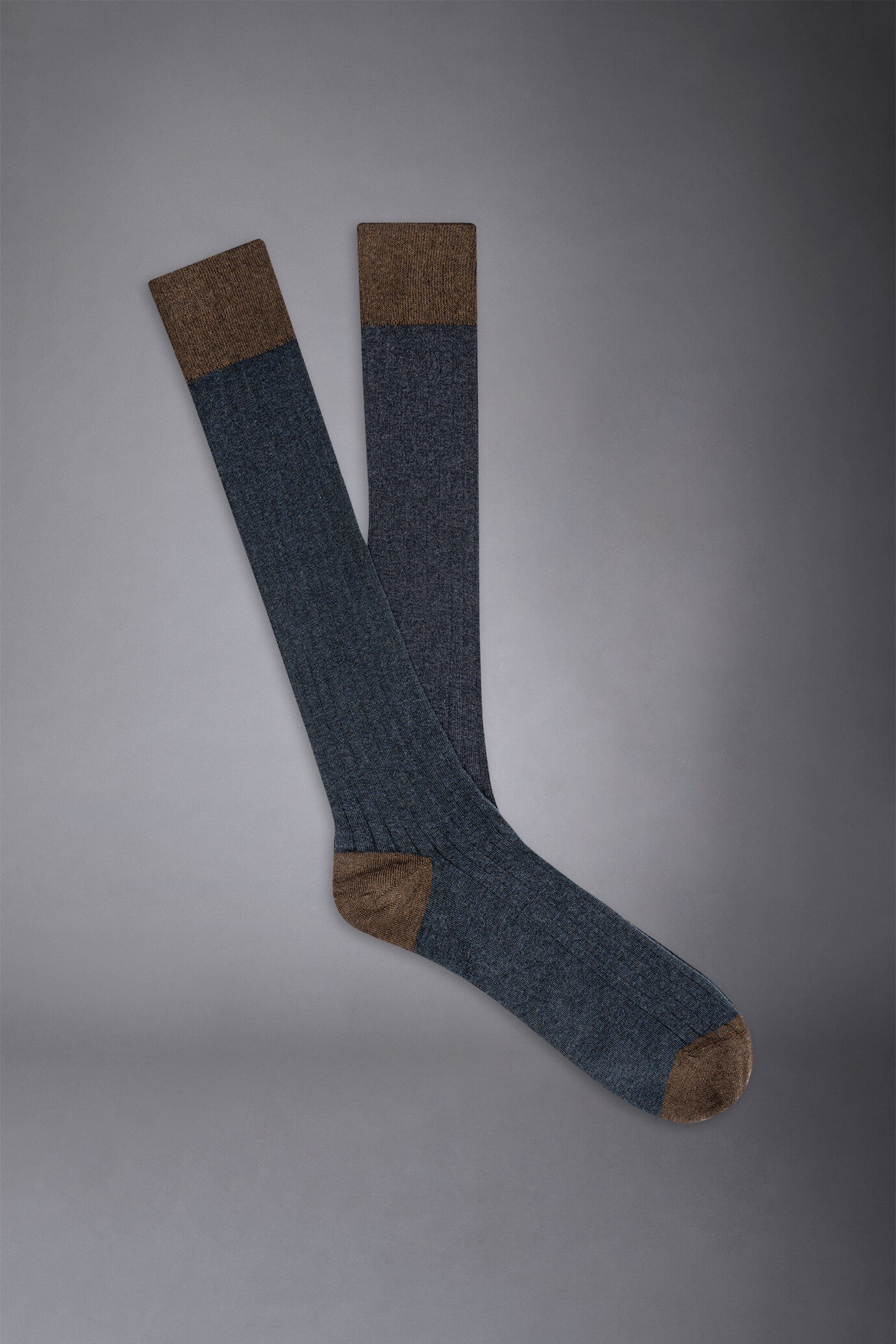 Long sock in wide ribbed knit made in italy