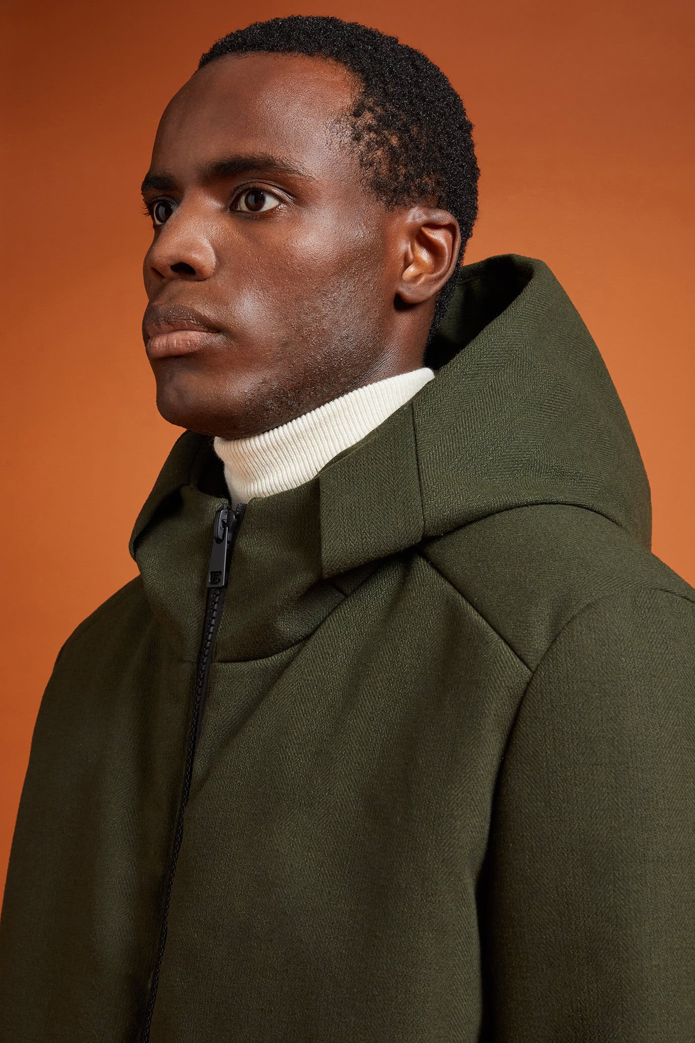 Men's padded jacket in technical fabric with an adjustable oversized hood image number 3