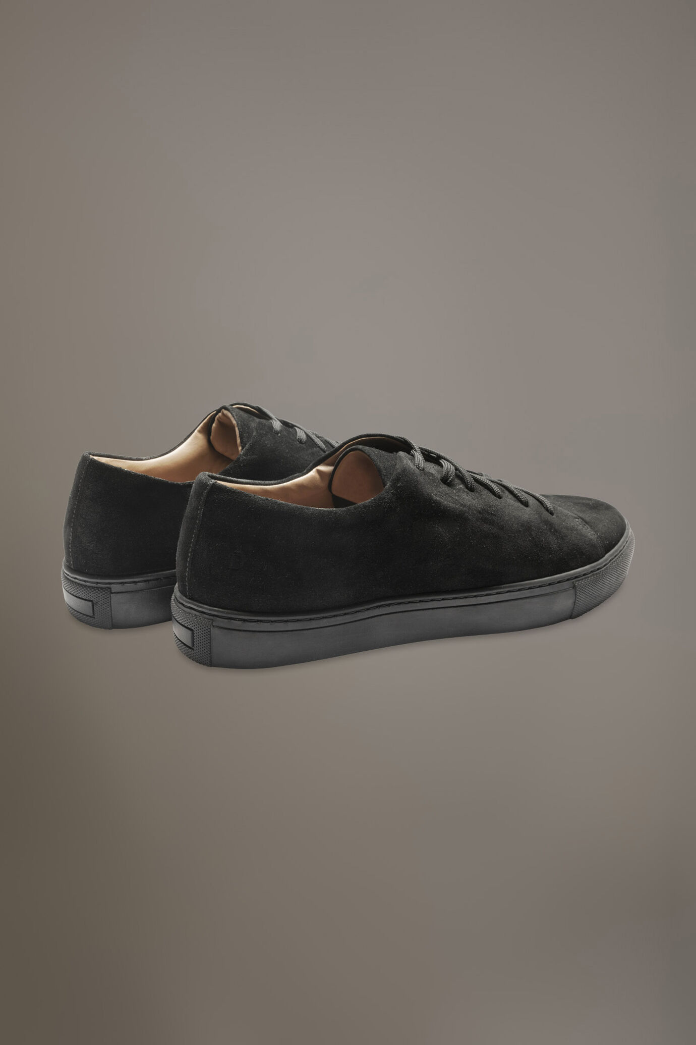 100% suede leather sneakers with rubber sole image number 3