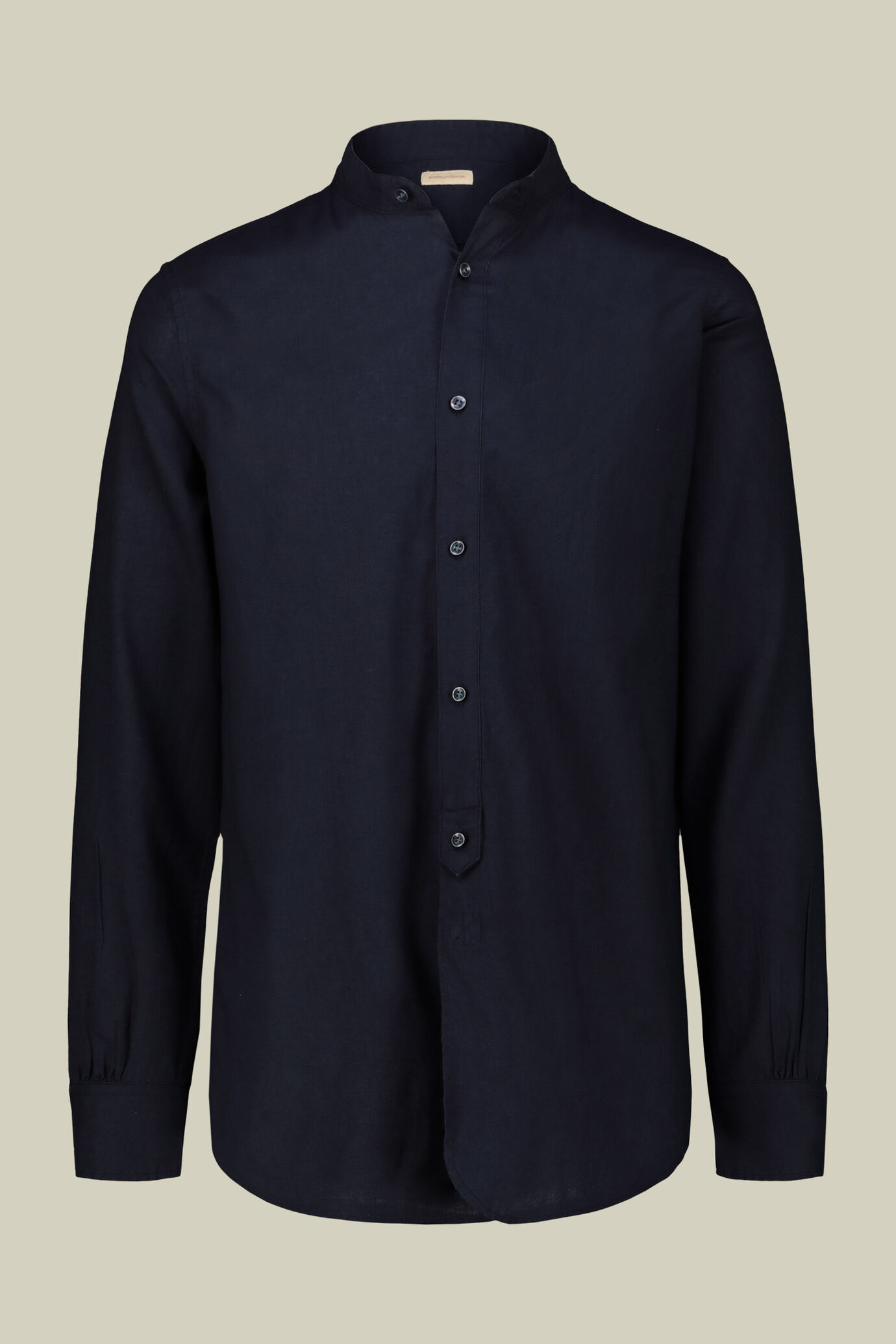 Casual men's shirt with mandarin collar and half button fastening, washed linen and cotton fabric image number 4