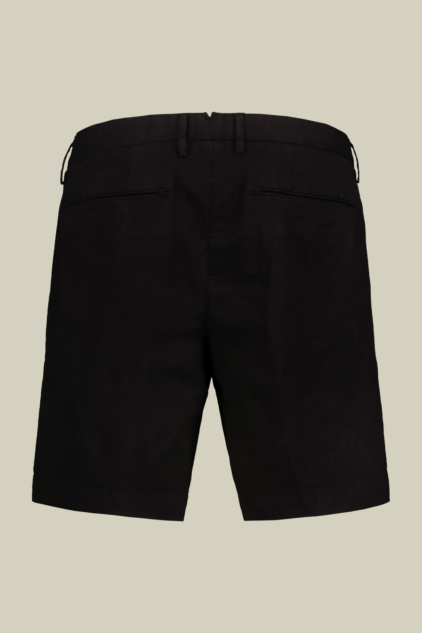 Men's bermuda with a single pince chambray fabric