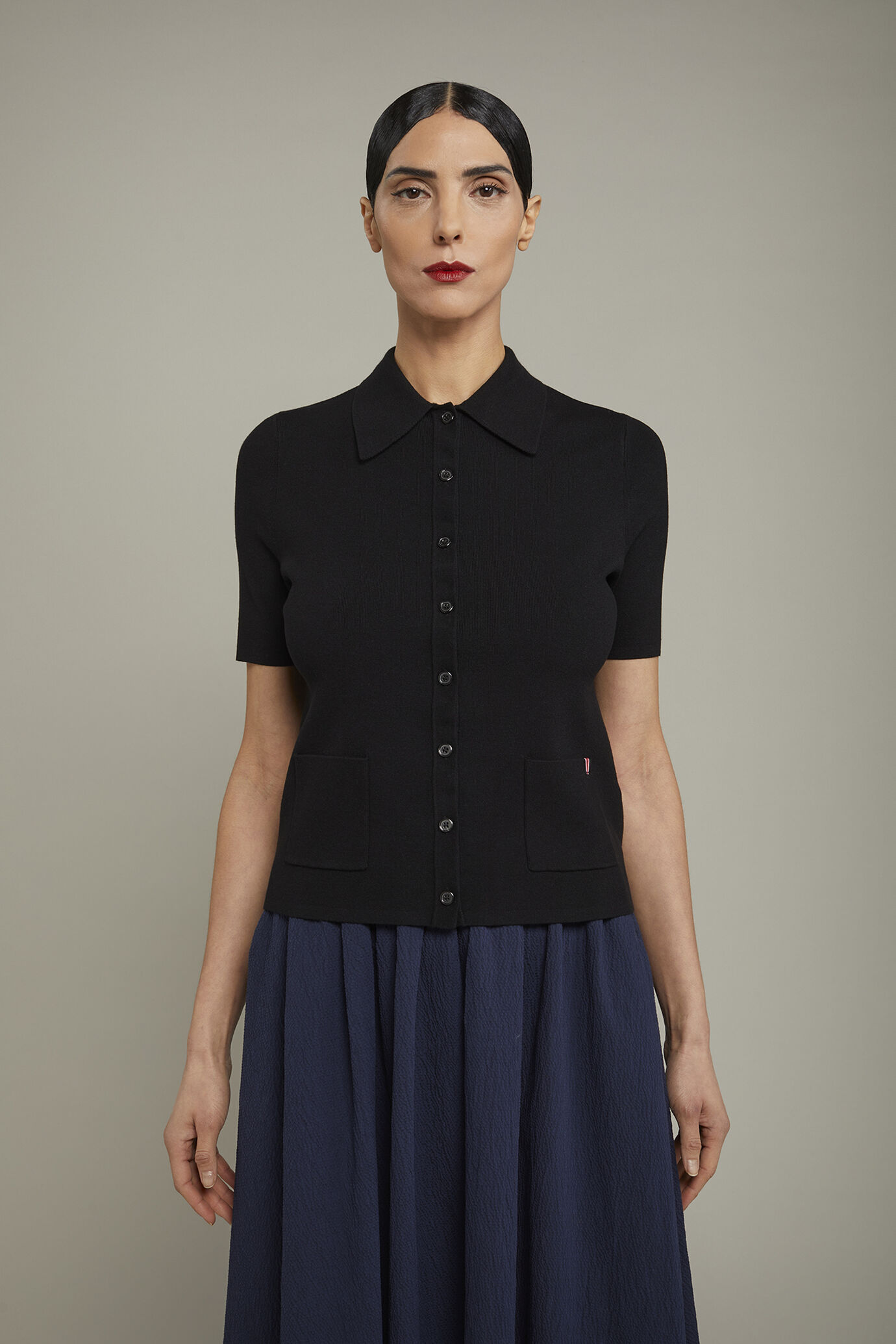 Cardigan donna tinta unita slim fit image number 2