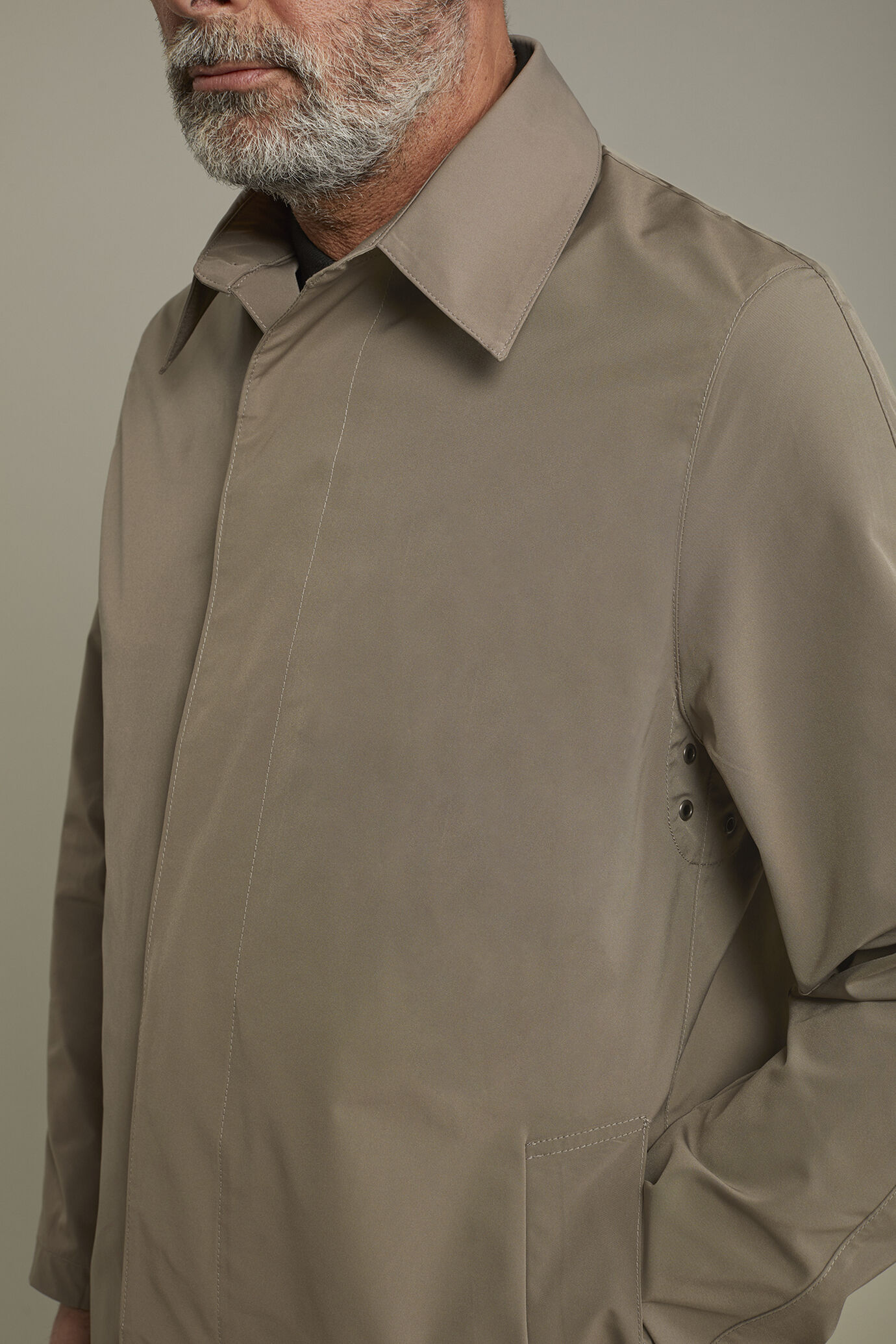 Men's coat in lightweight regular fit fabric image number 3