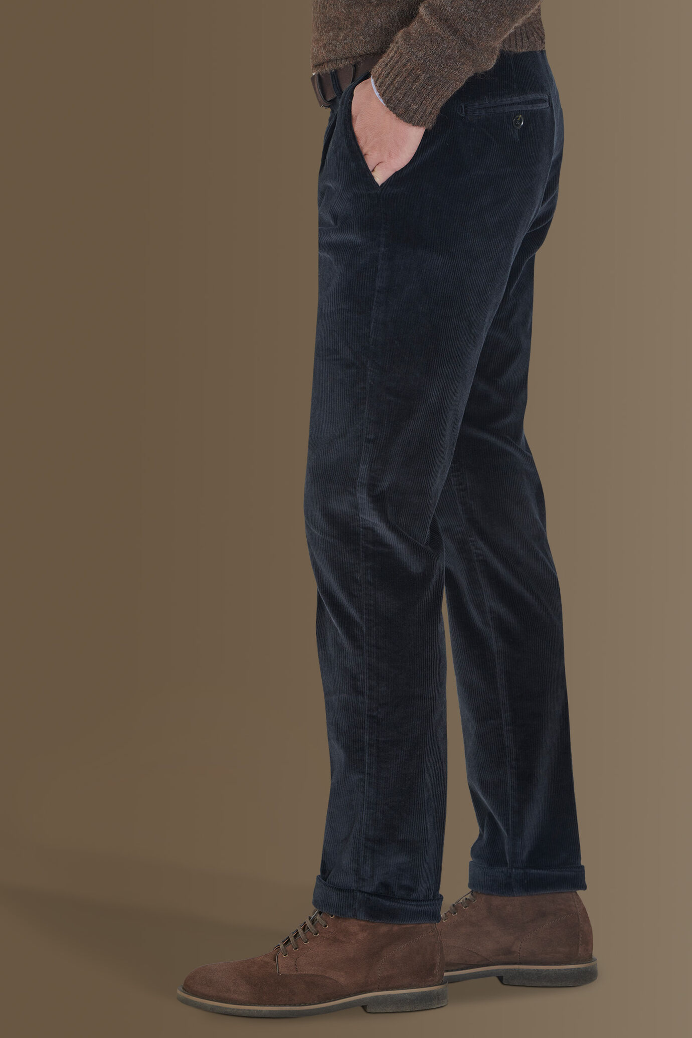Pantalone uomo chino velluto a coste image number 2